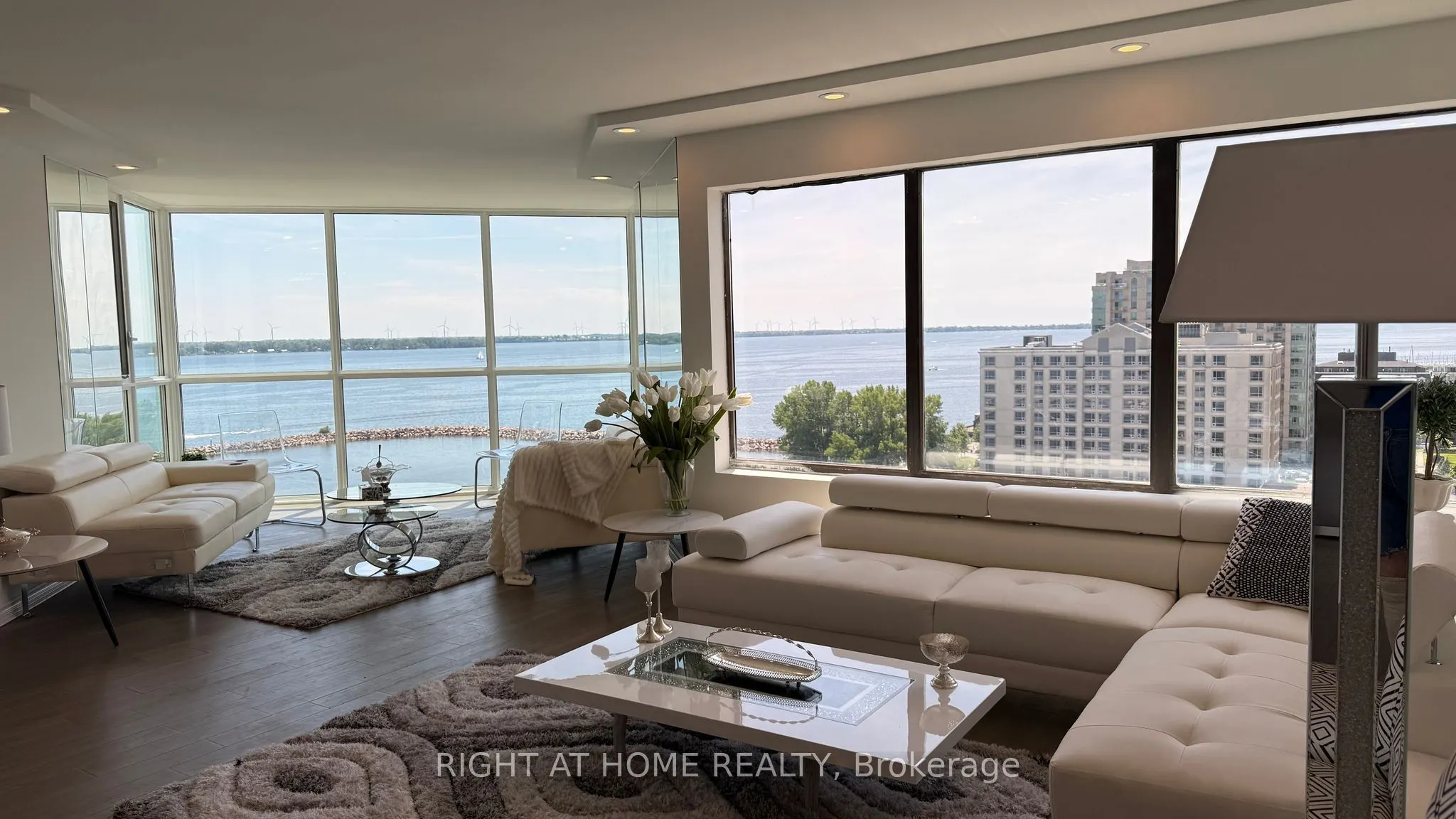 185 ONTARIO Street #1301