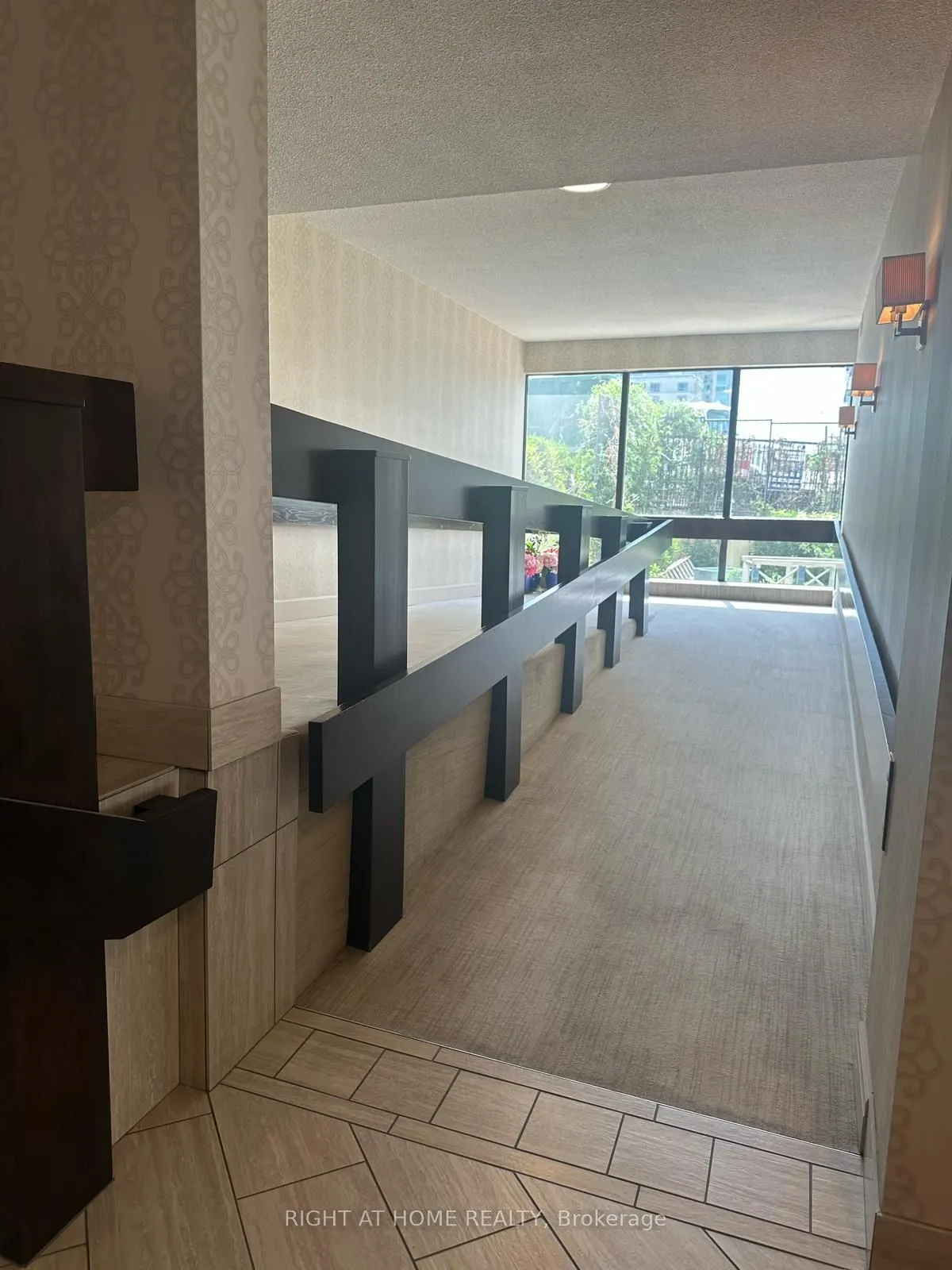 185 ONTARIO Street #1301