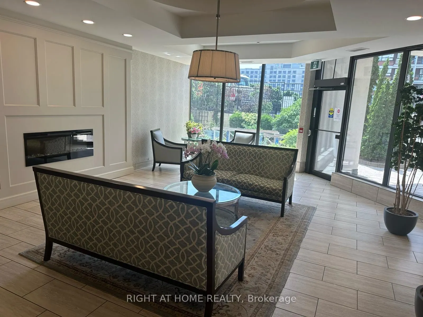 185 ONTARIO Street #1301