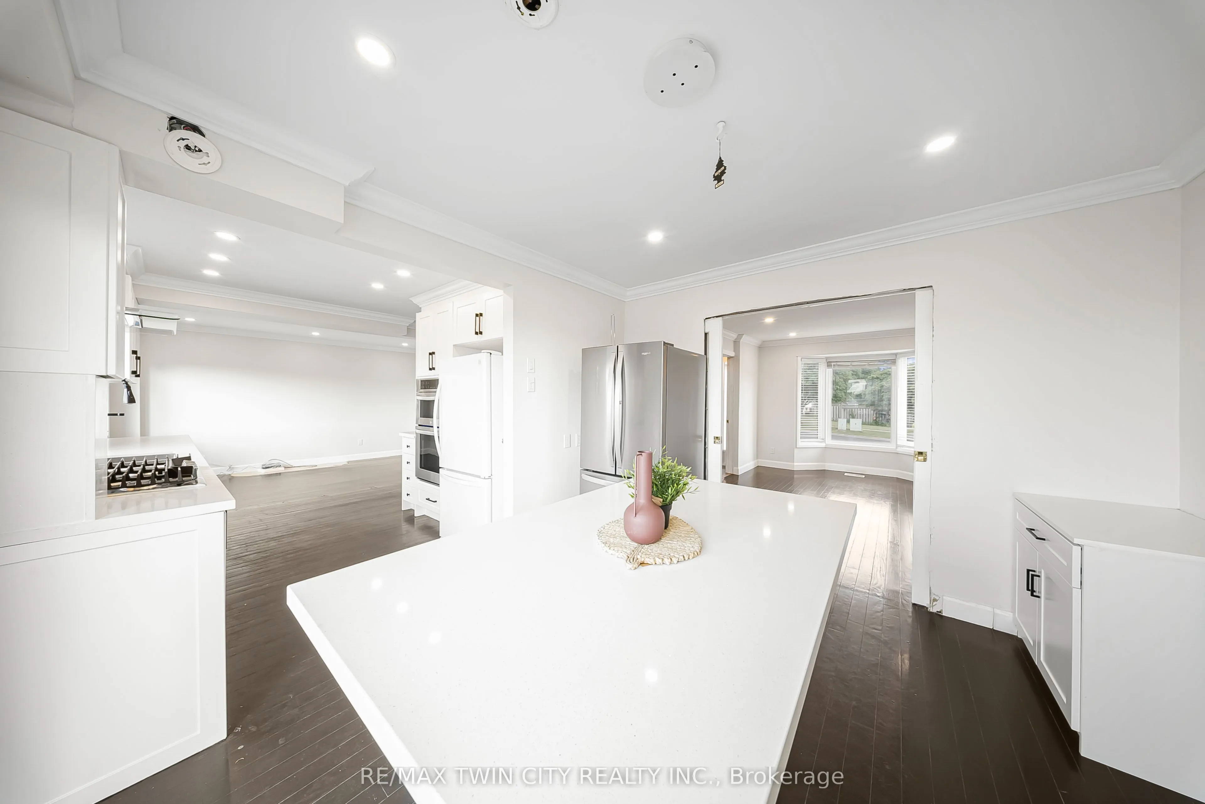 40 Ebydale Drive