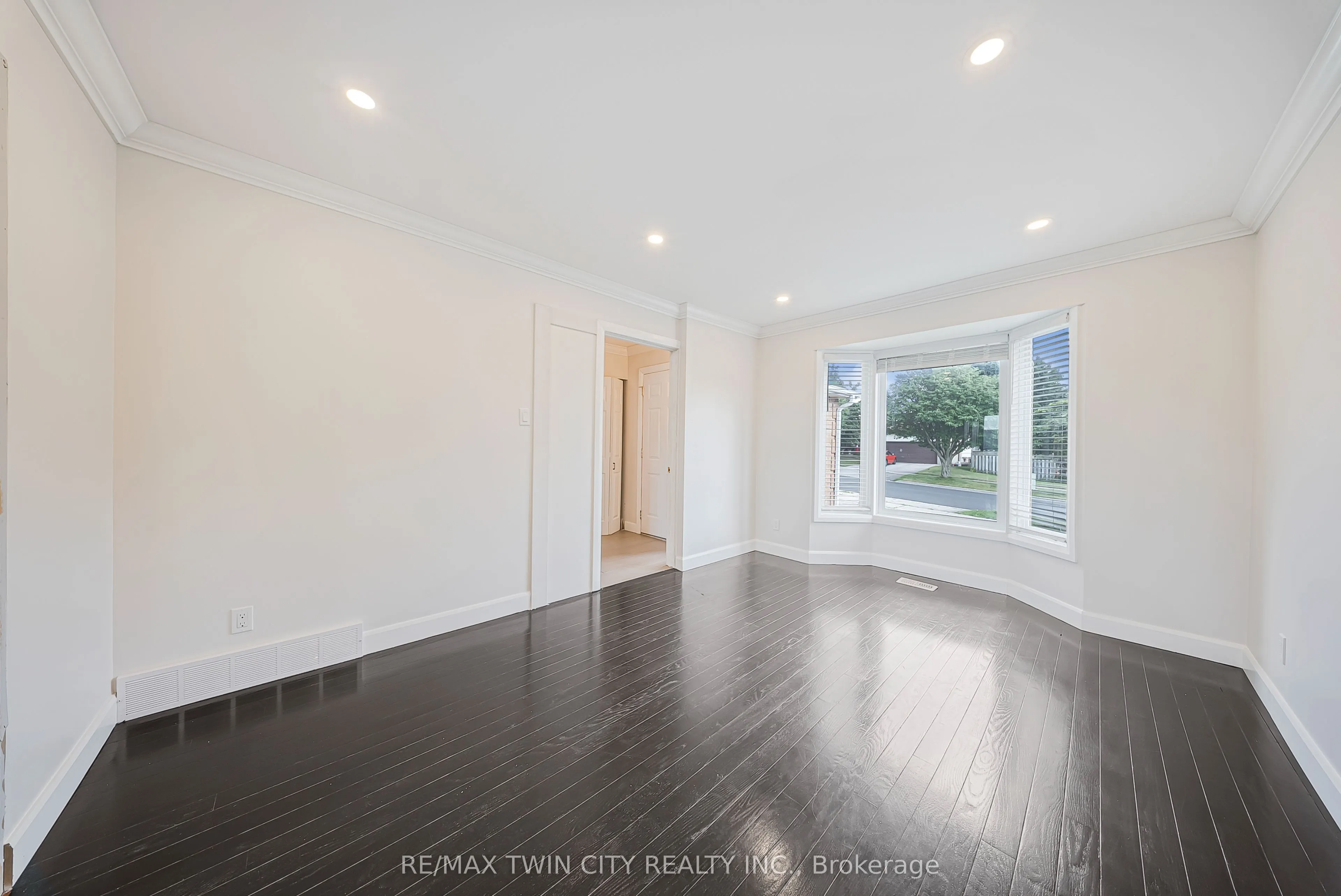 40 Ebydale Drive