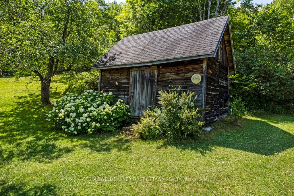 9252 Highway 511 Road