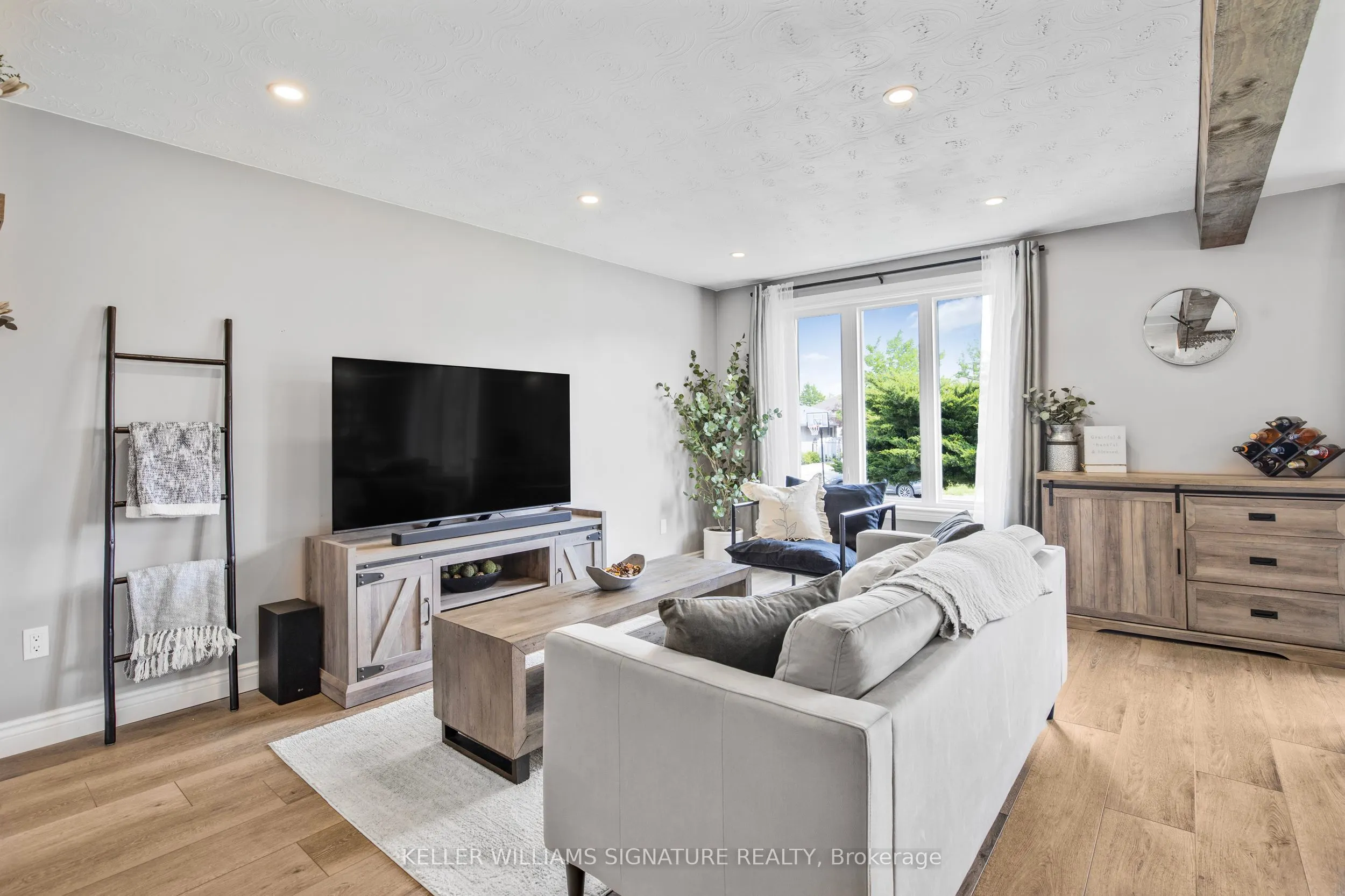 20 Ashwood Court