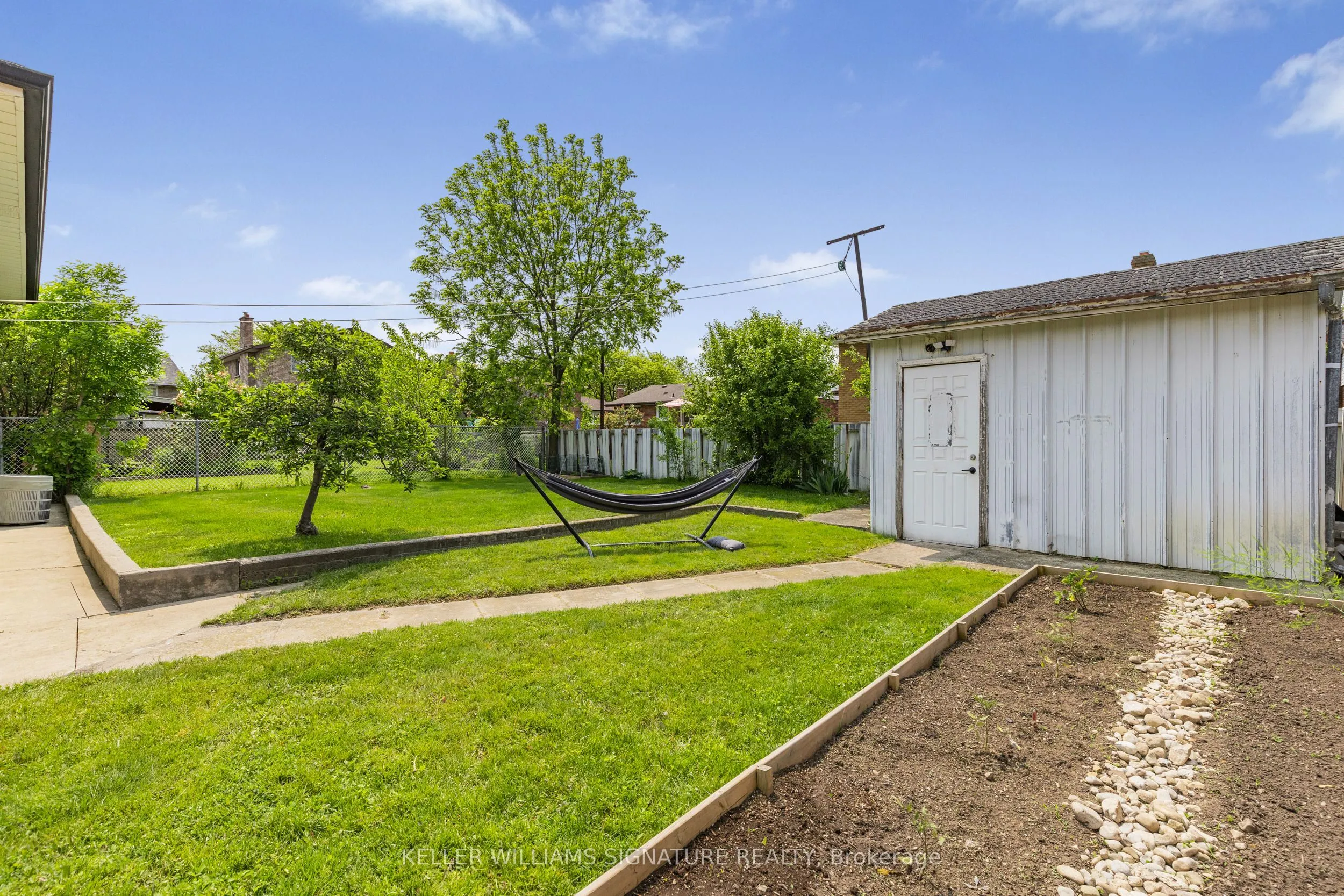 20 Ashwood Court