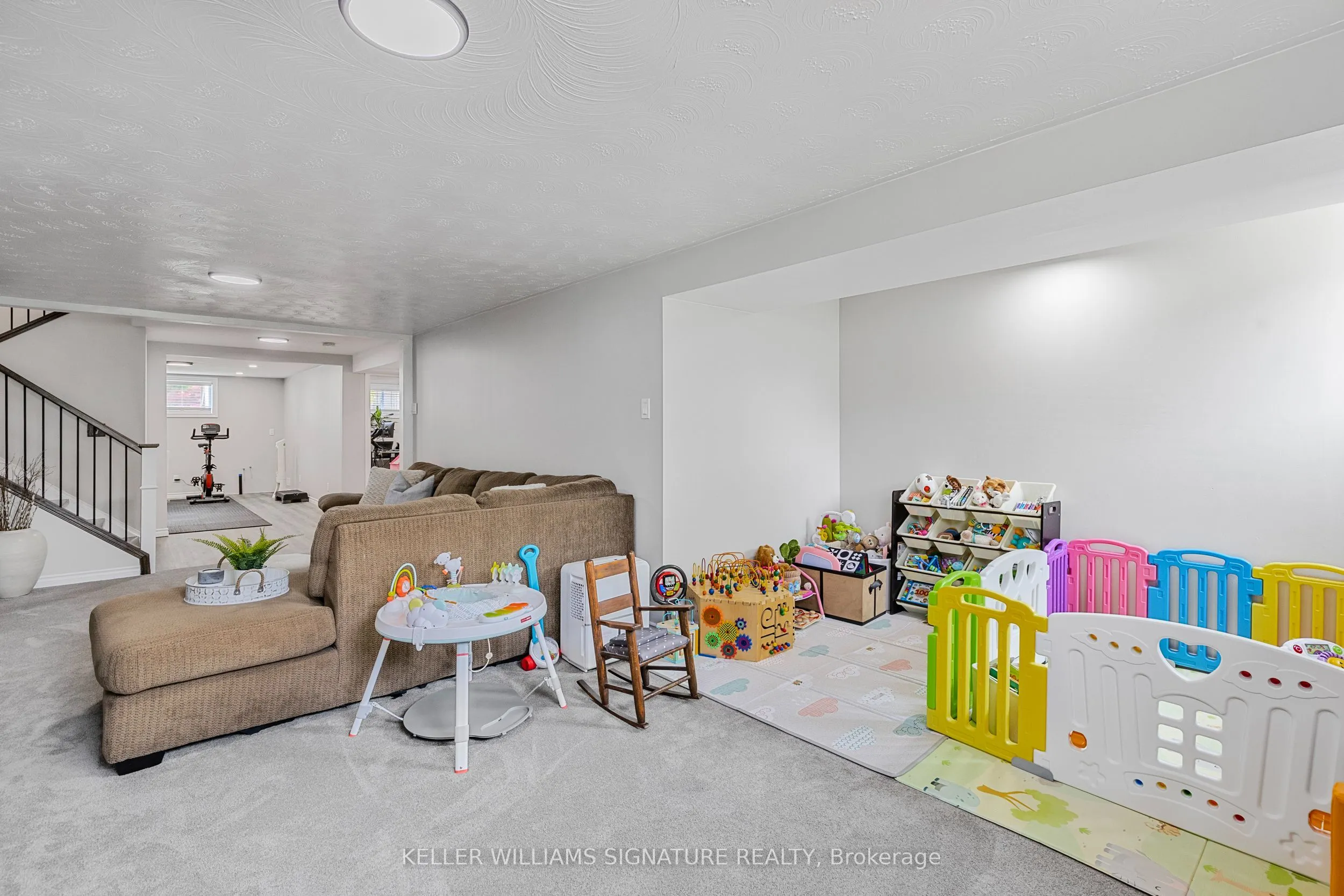 20 Ashwood Court