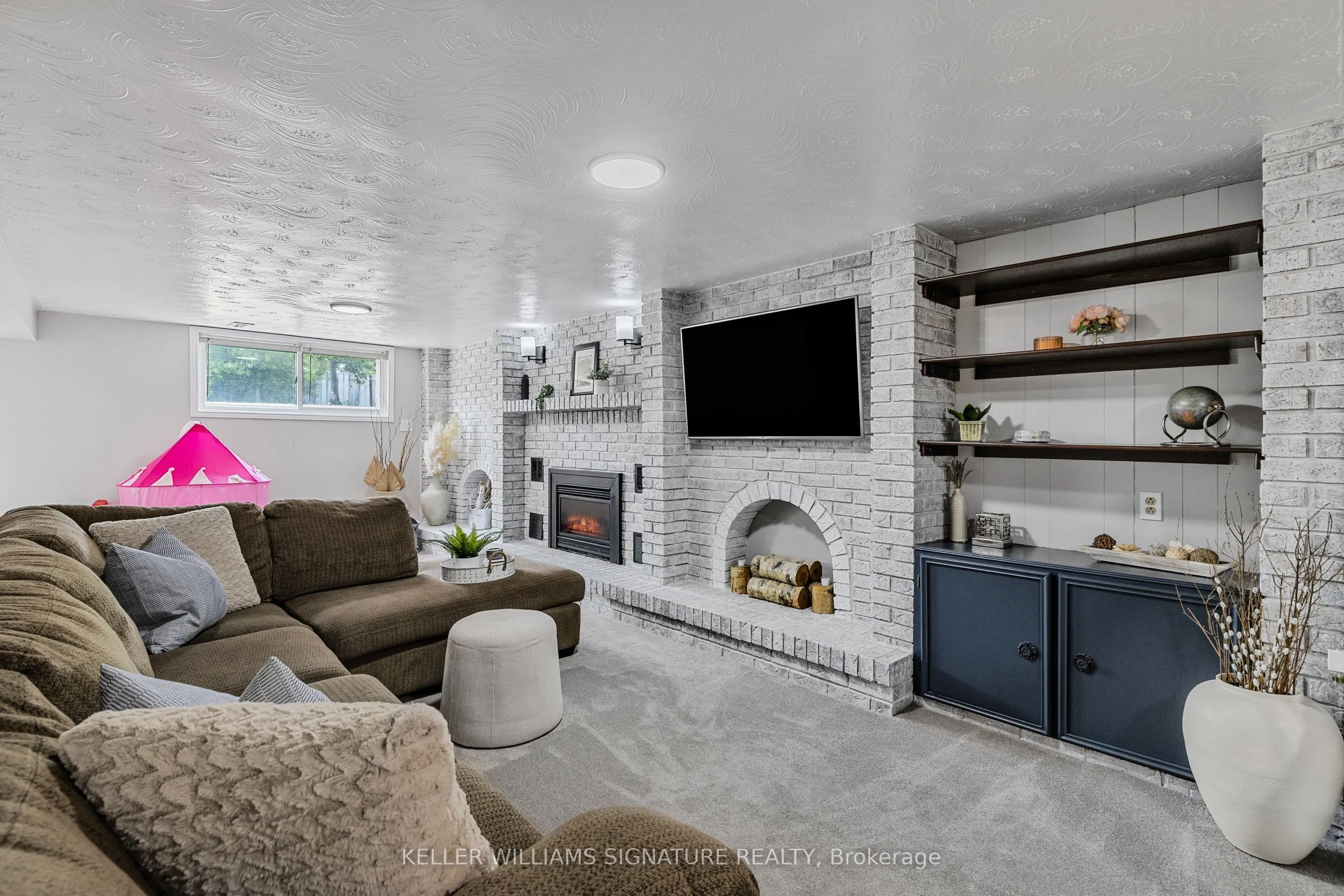 20 Ashwood Court