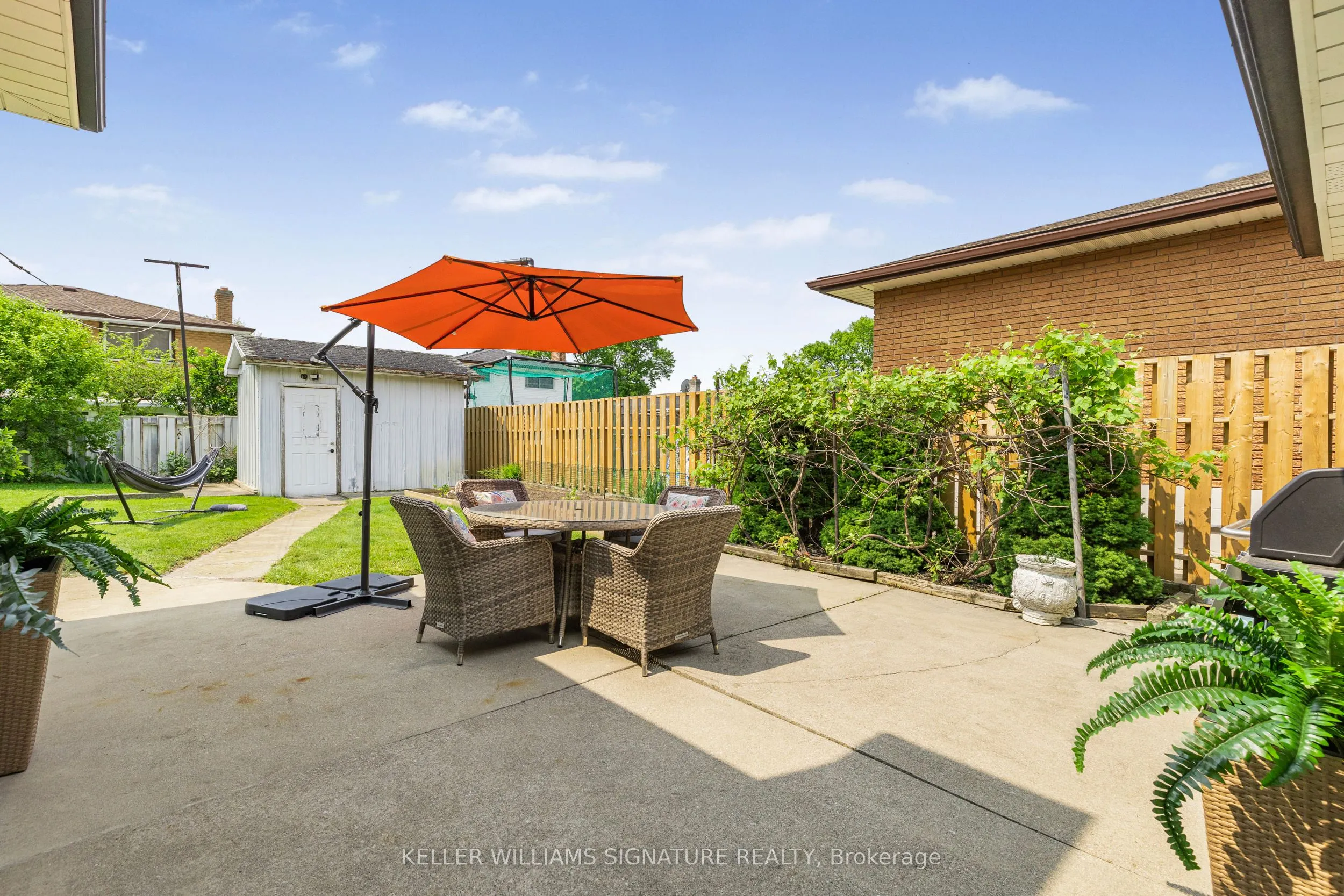 20 Ashwood Court