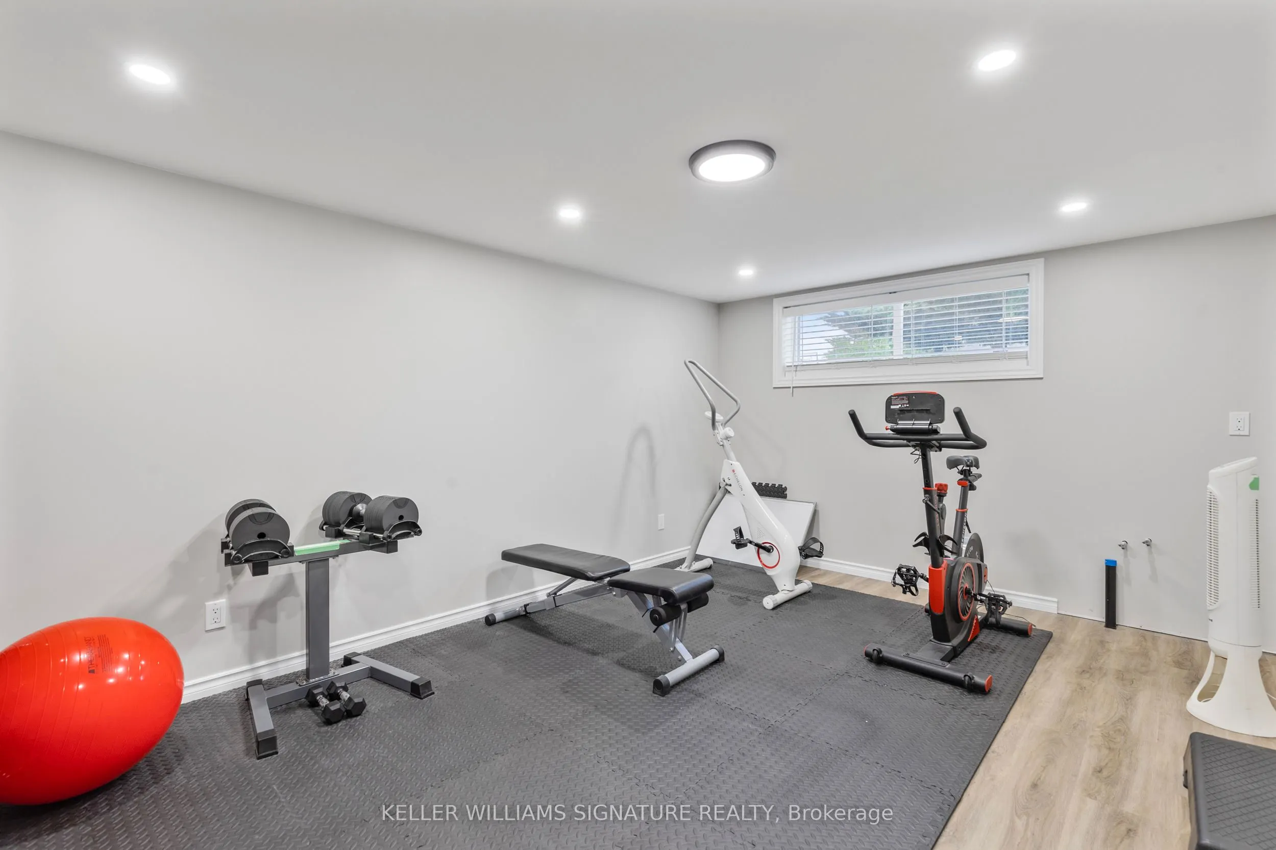 20 Ashwood Court