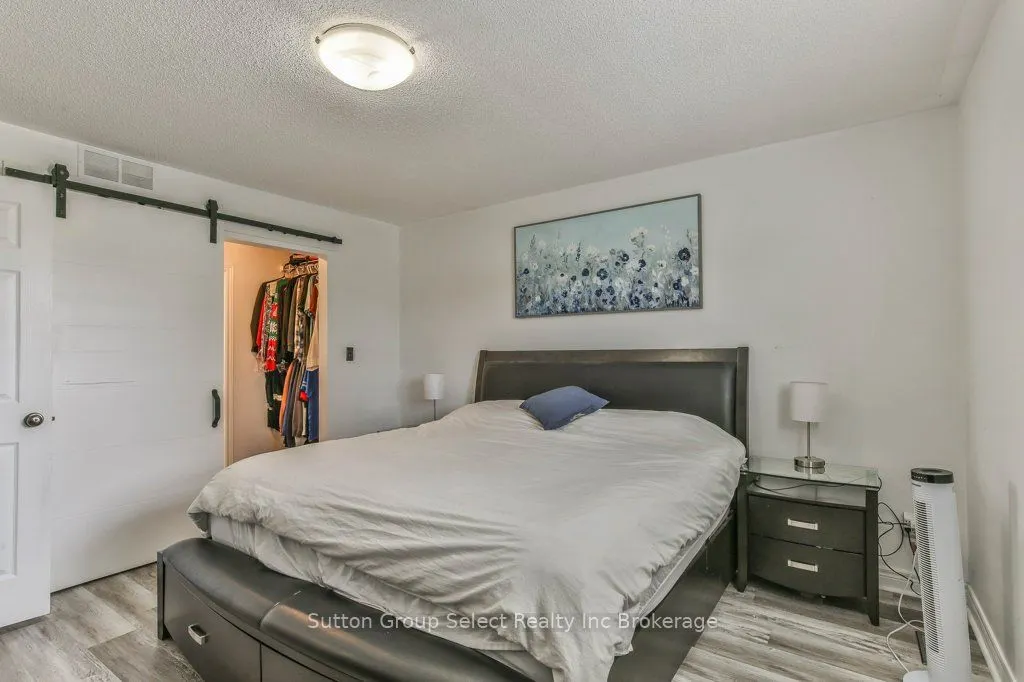21 Heron Avenue