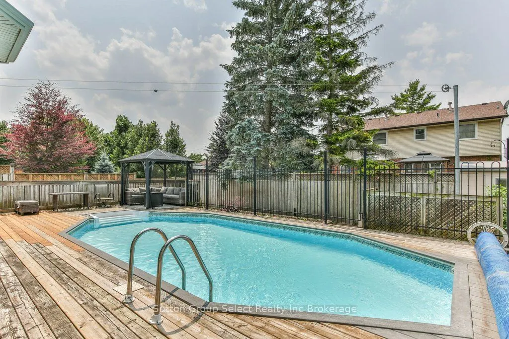 21 Heron Avenue