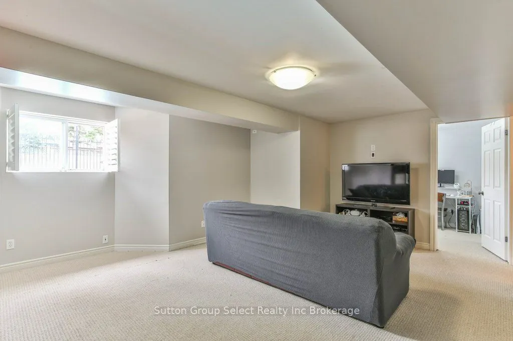 21 Heron Avenue