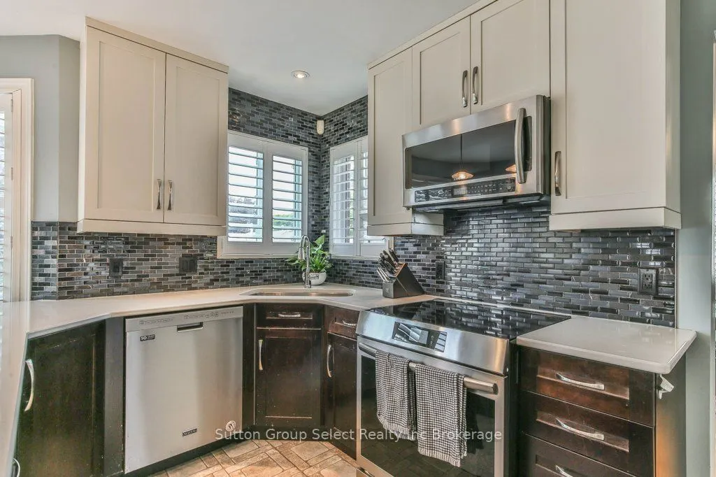 21 Heron Avenue