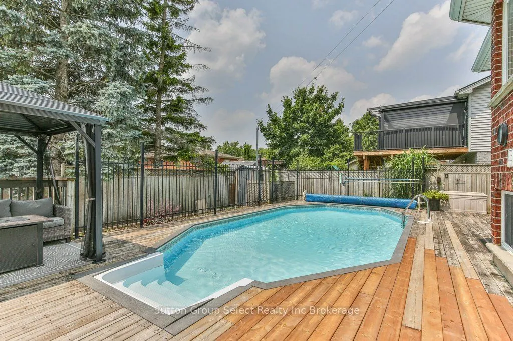 21 Heron Avenue