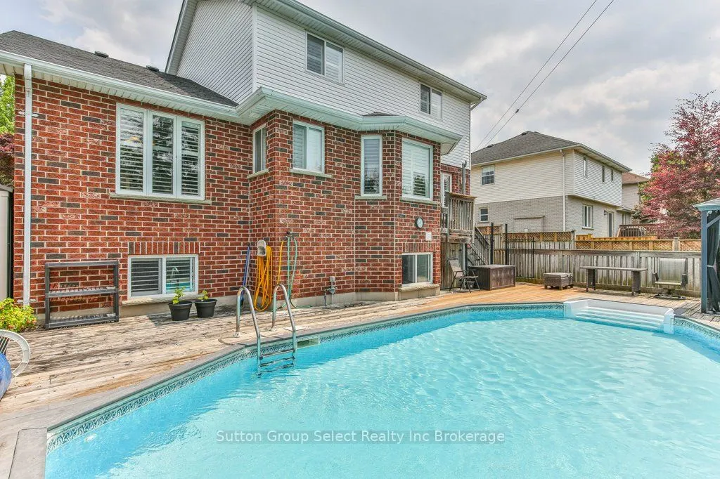 21 Heron Avenue