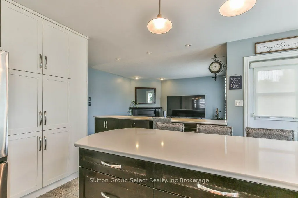 21 Heron Avenue
