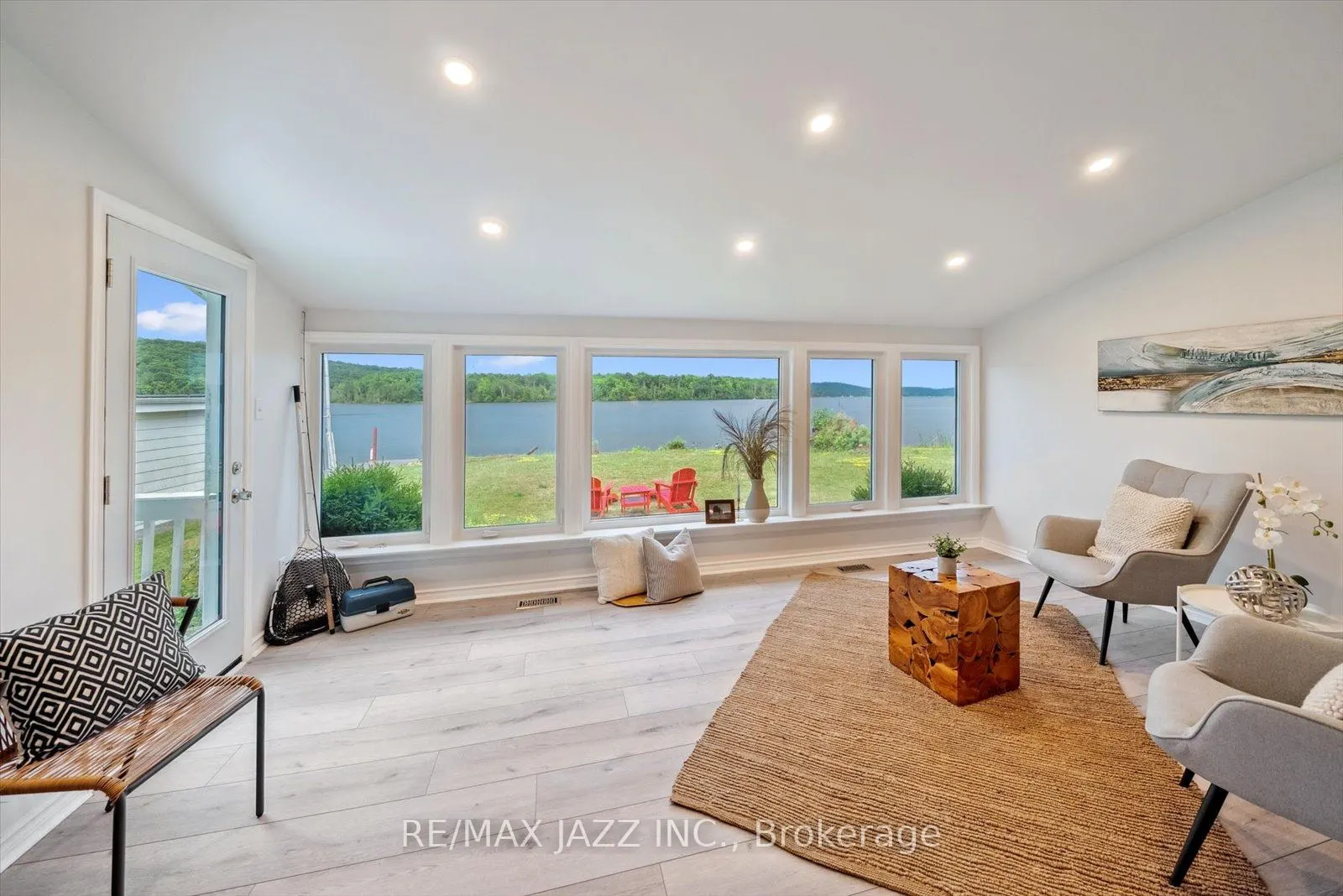 533 Shady Point Lane