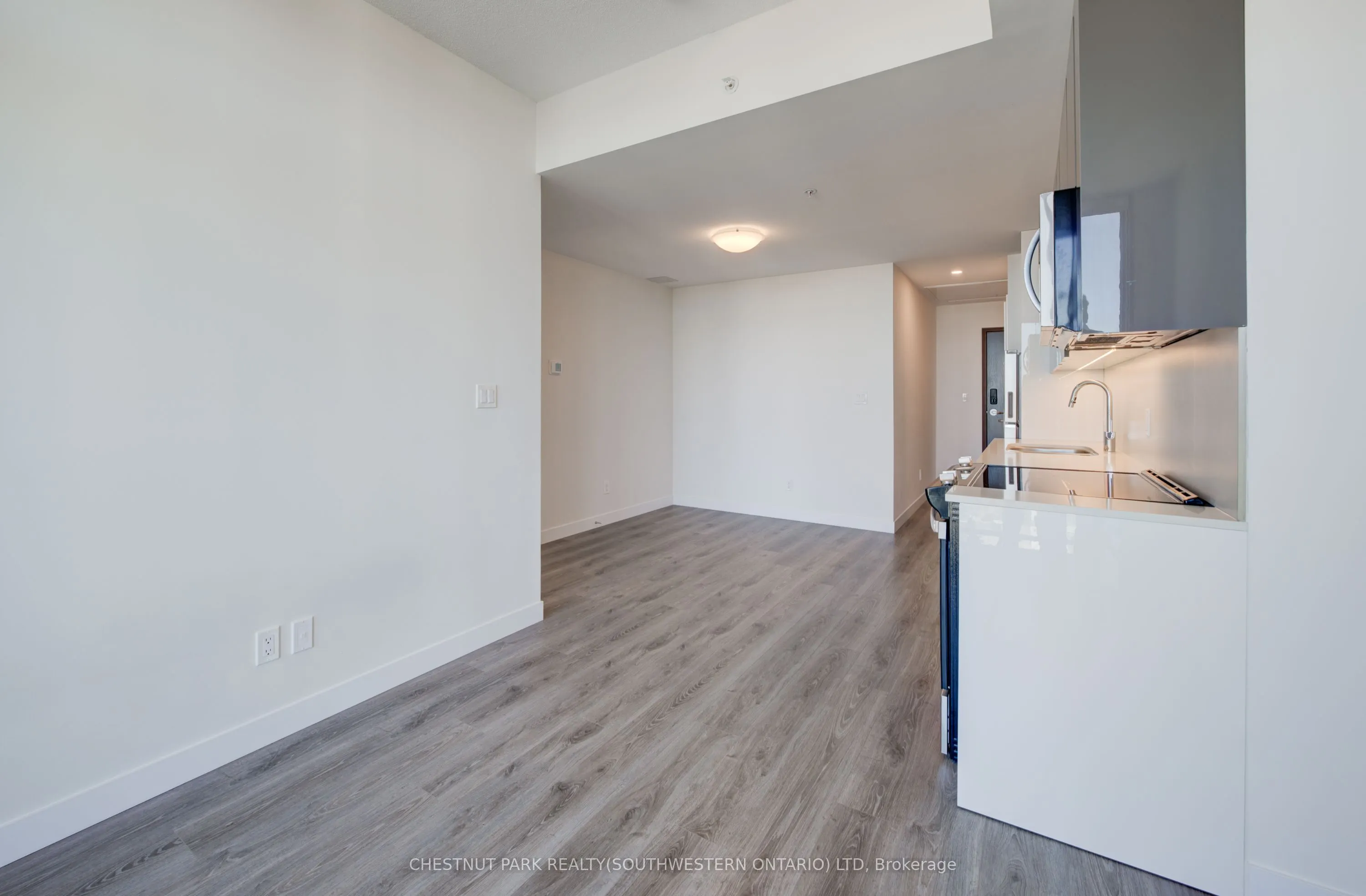 60 Frederick Street, #1805