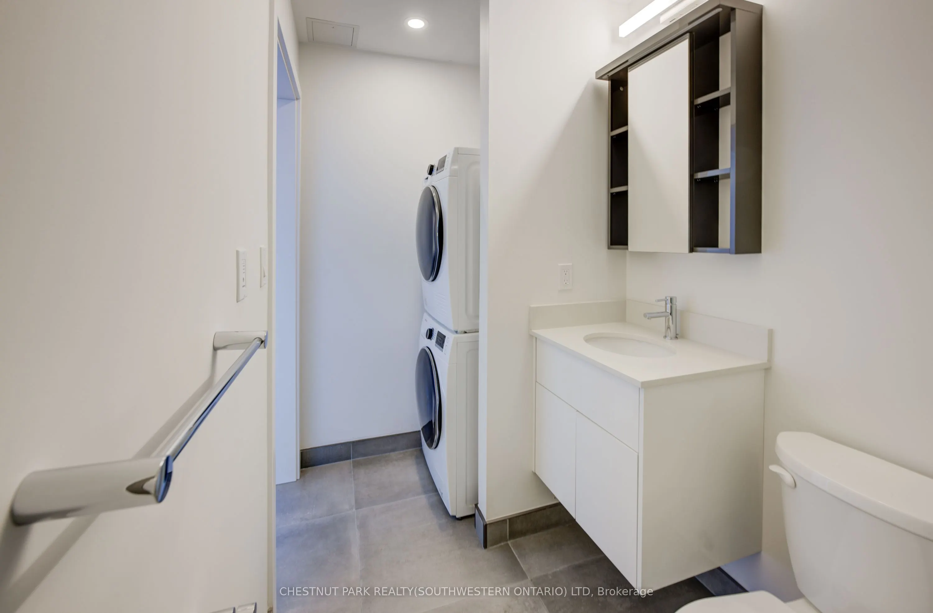 60 Frederick Street, #1805