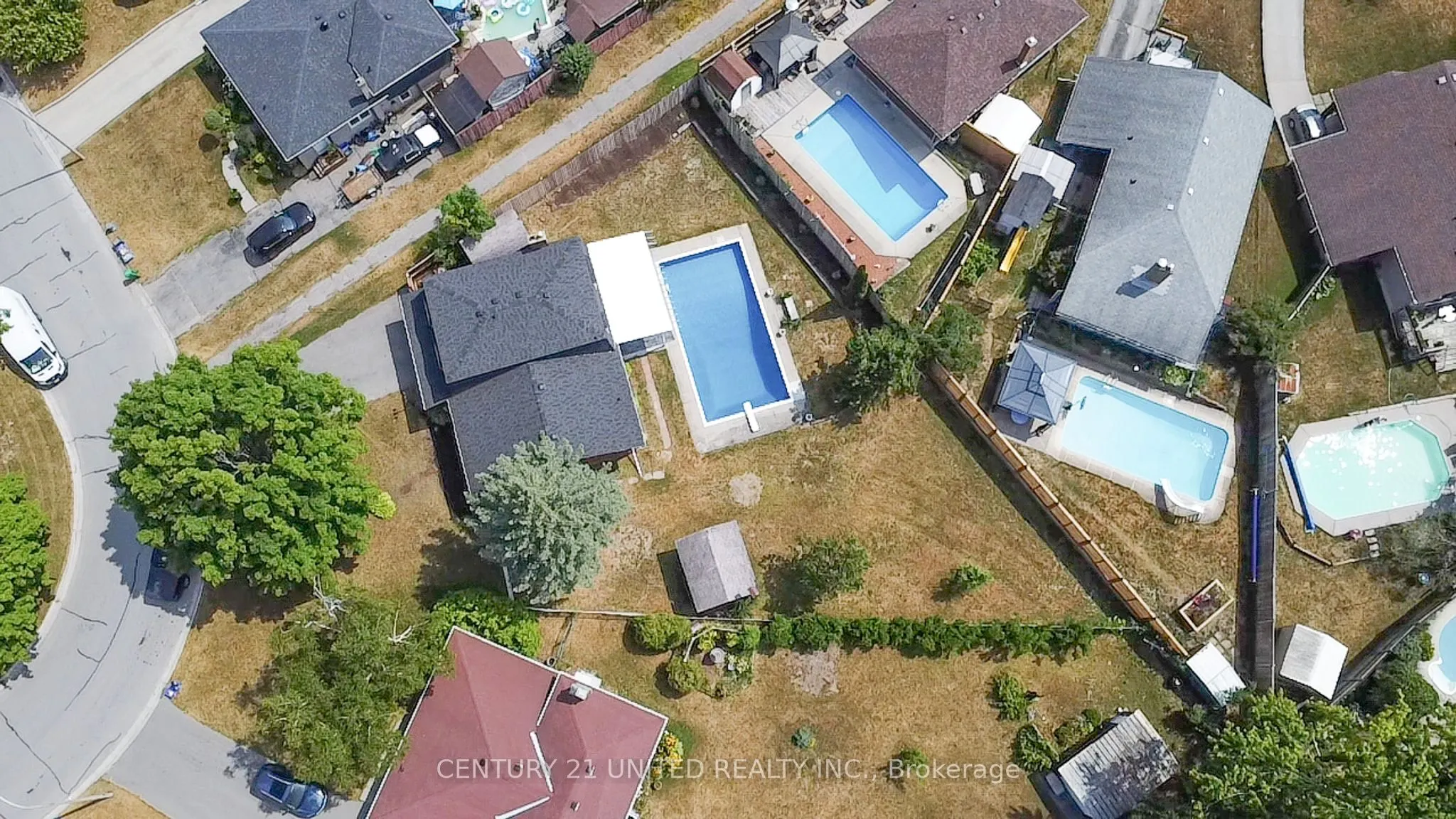 594 Saugeen Crescent