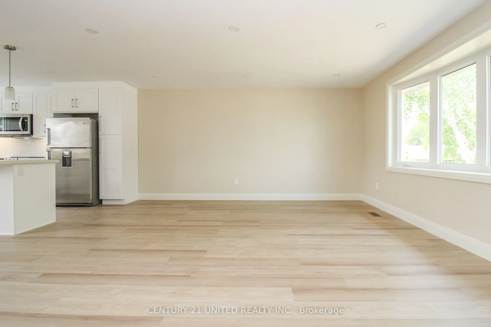 594 Saugeen Crescent
