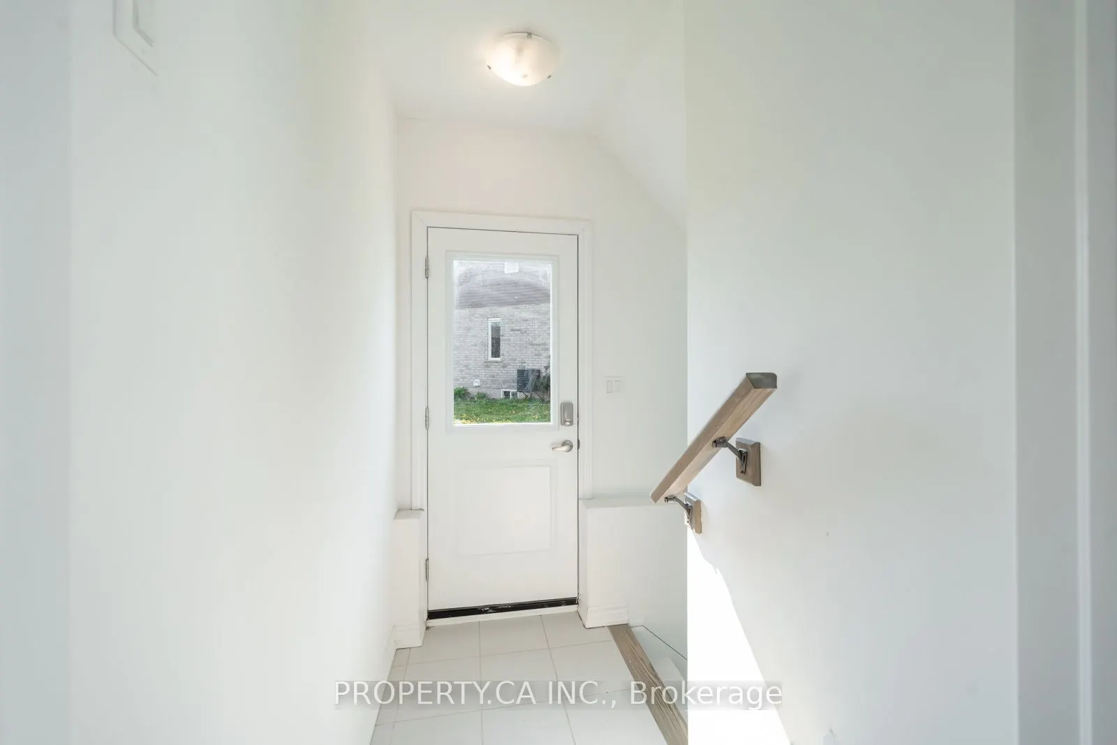 102 Bethune Avenue