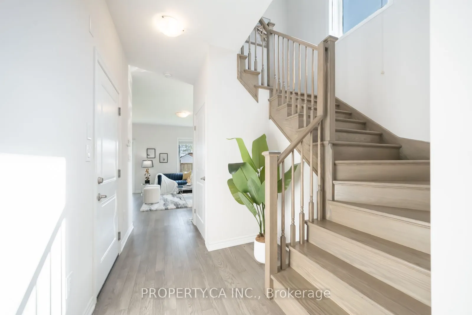 102 Bethune Avenue
