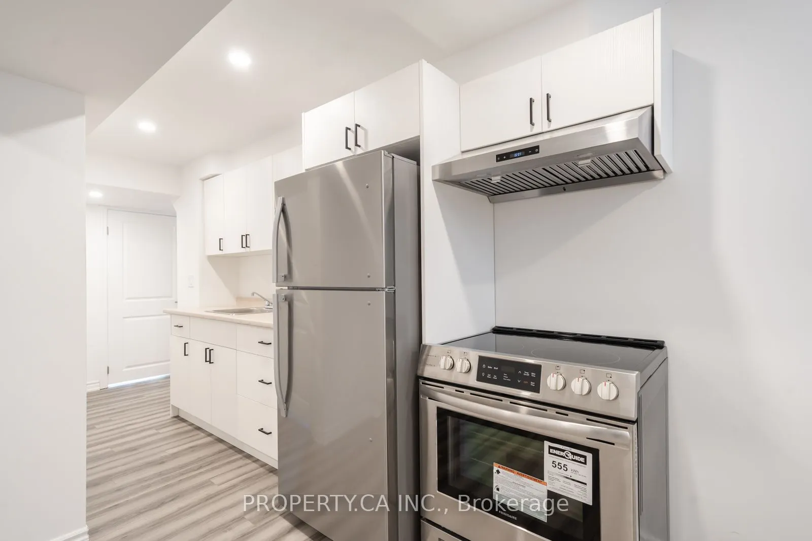 102 Bethune Avenue