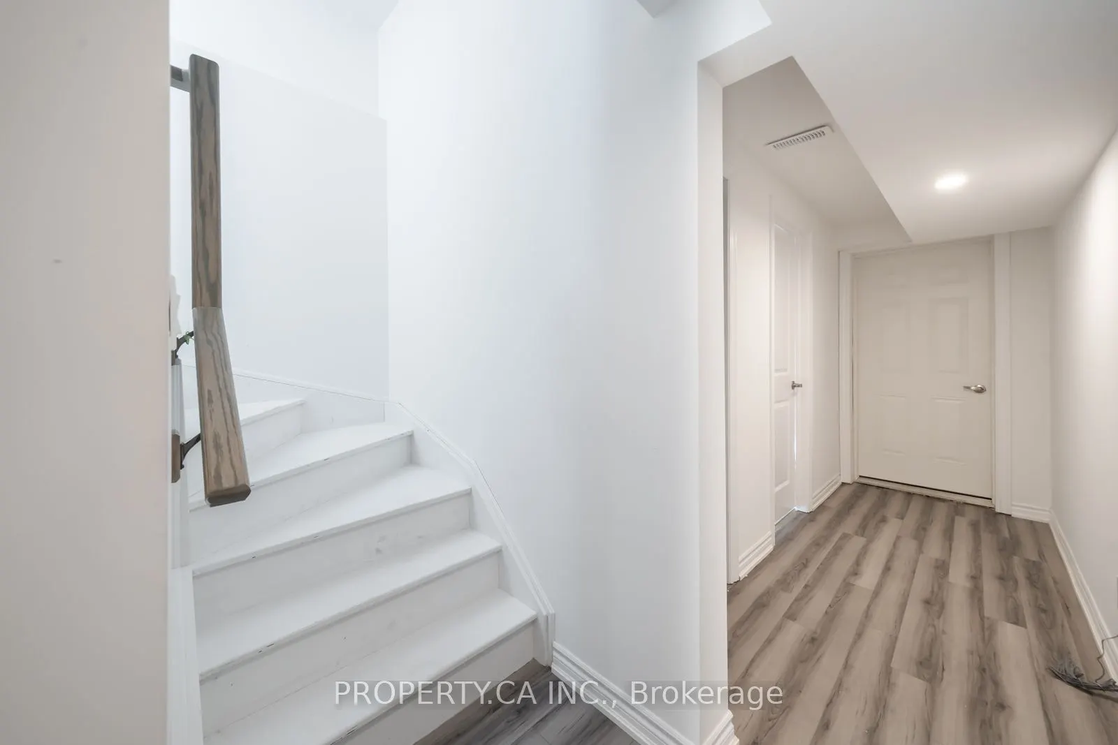 102 Bethune Avenue