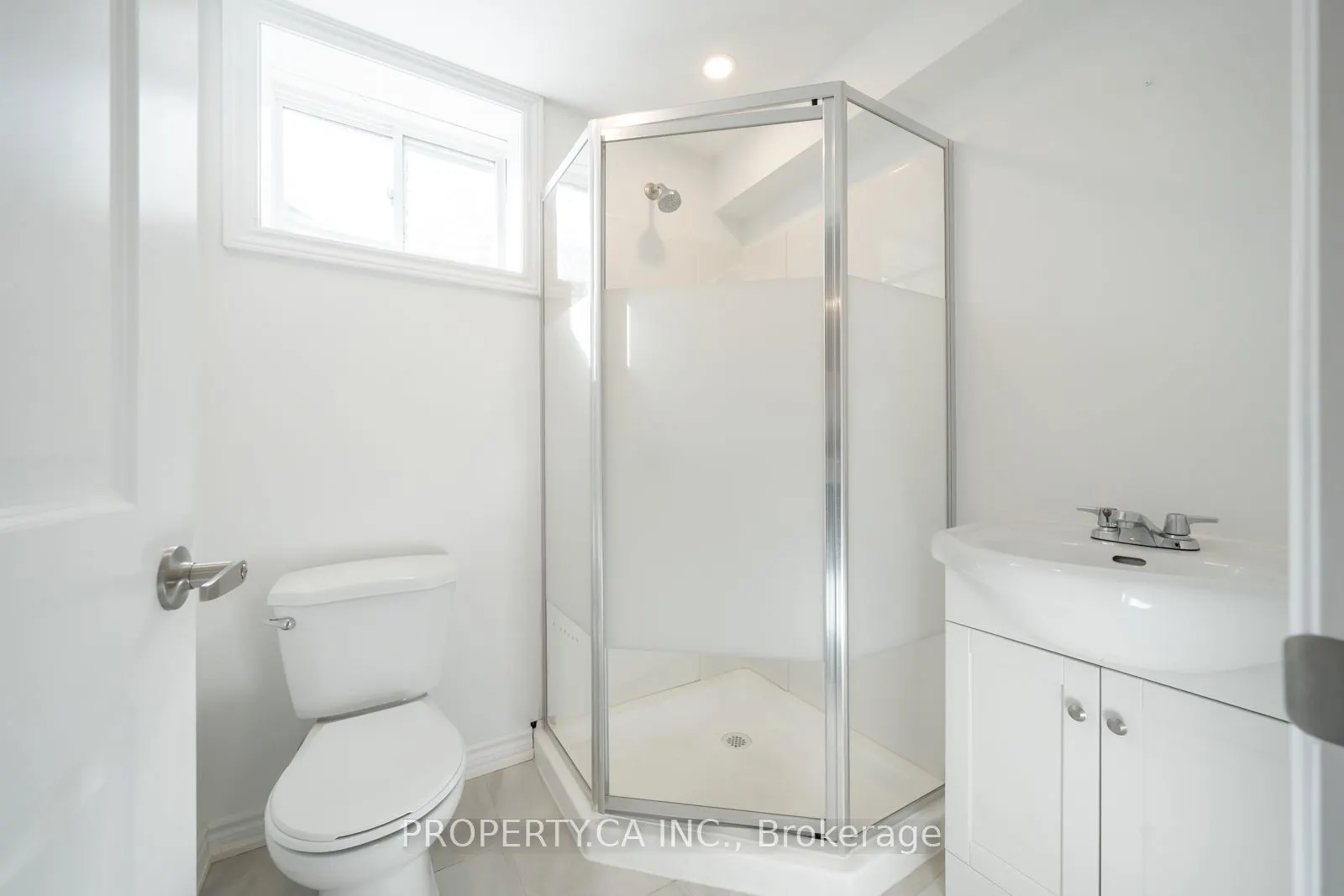 102 Bethune Avenue
