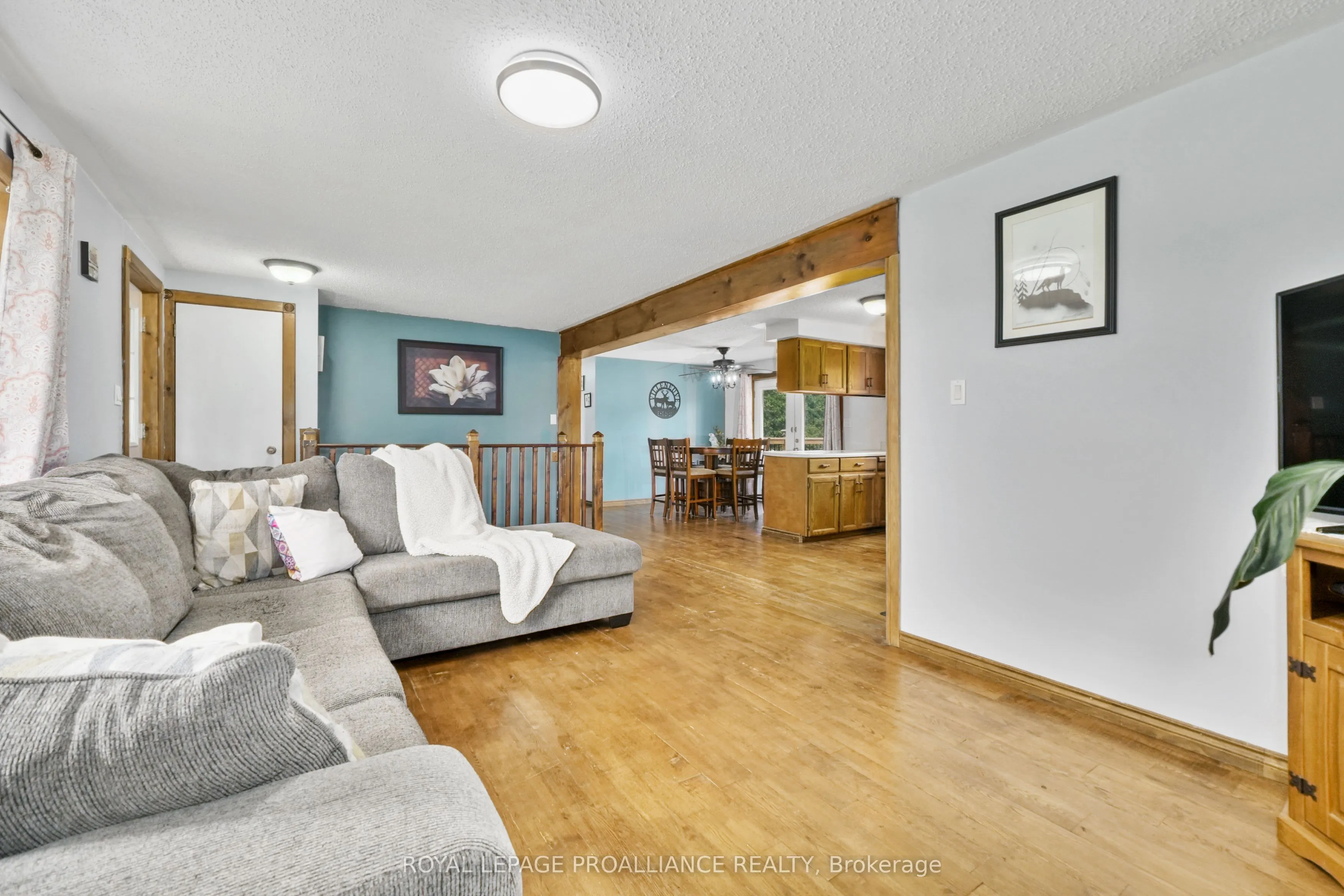 16 Mack Trail