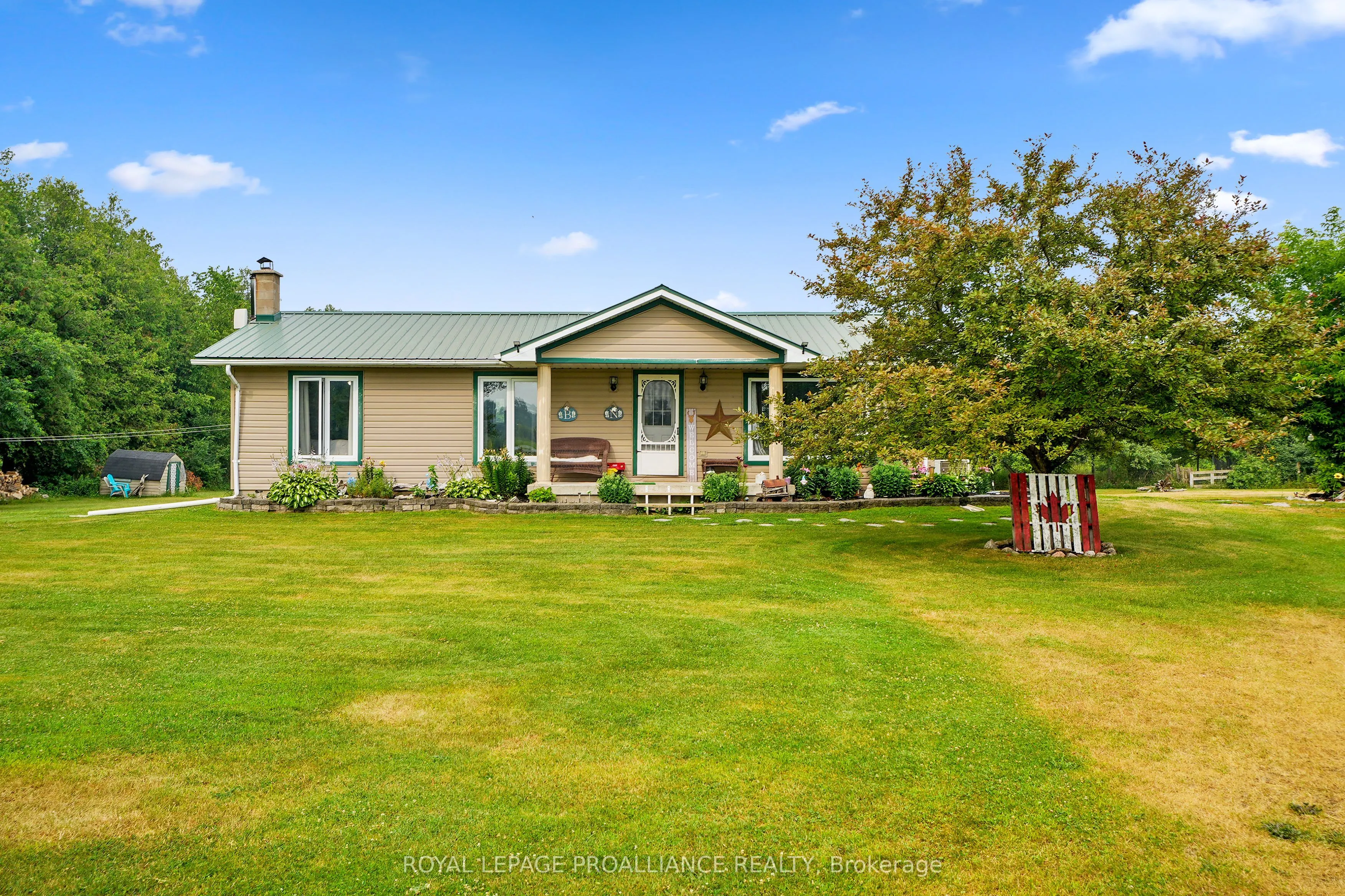 16 Mack Trail