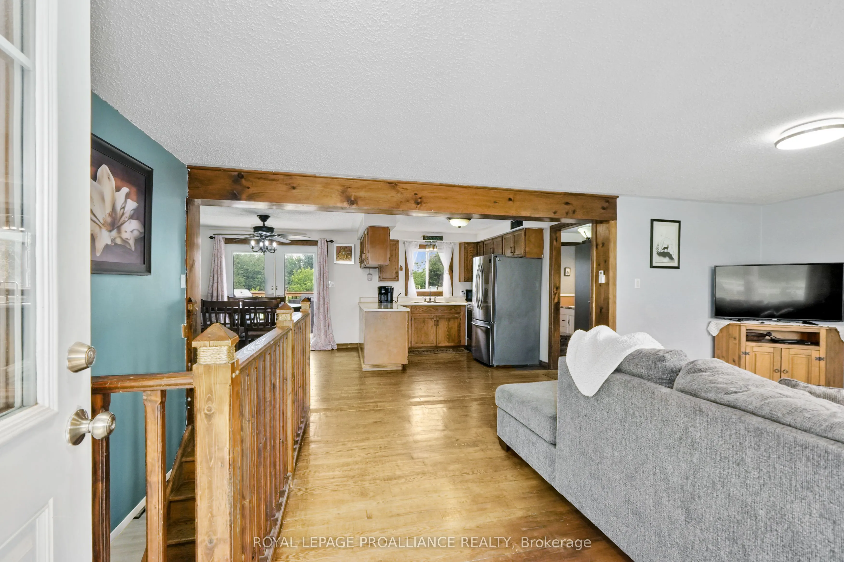 16 Mack Trail