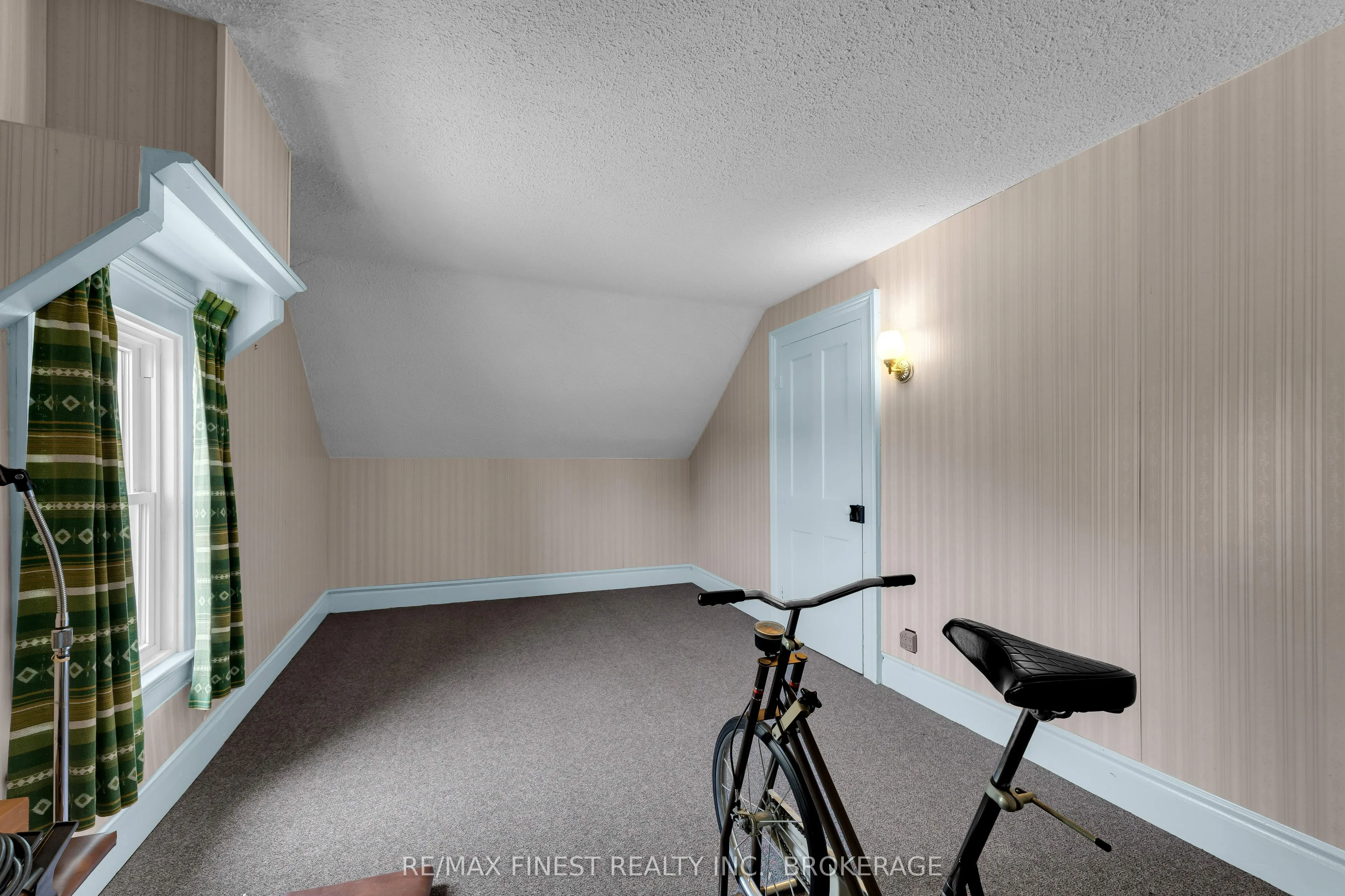 291 Hambly Road
