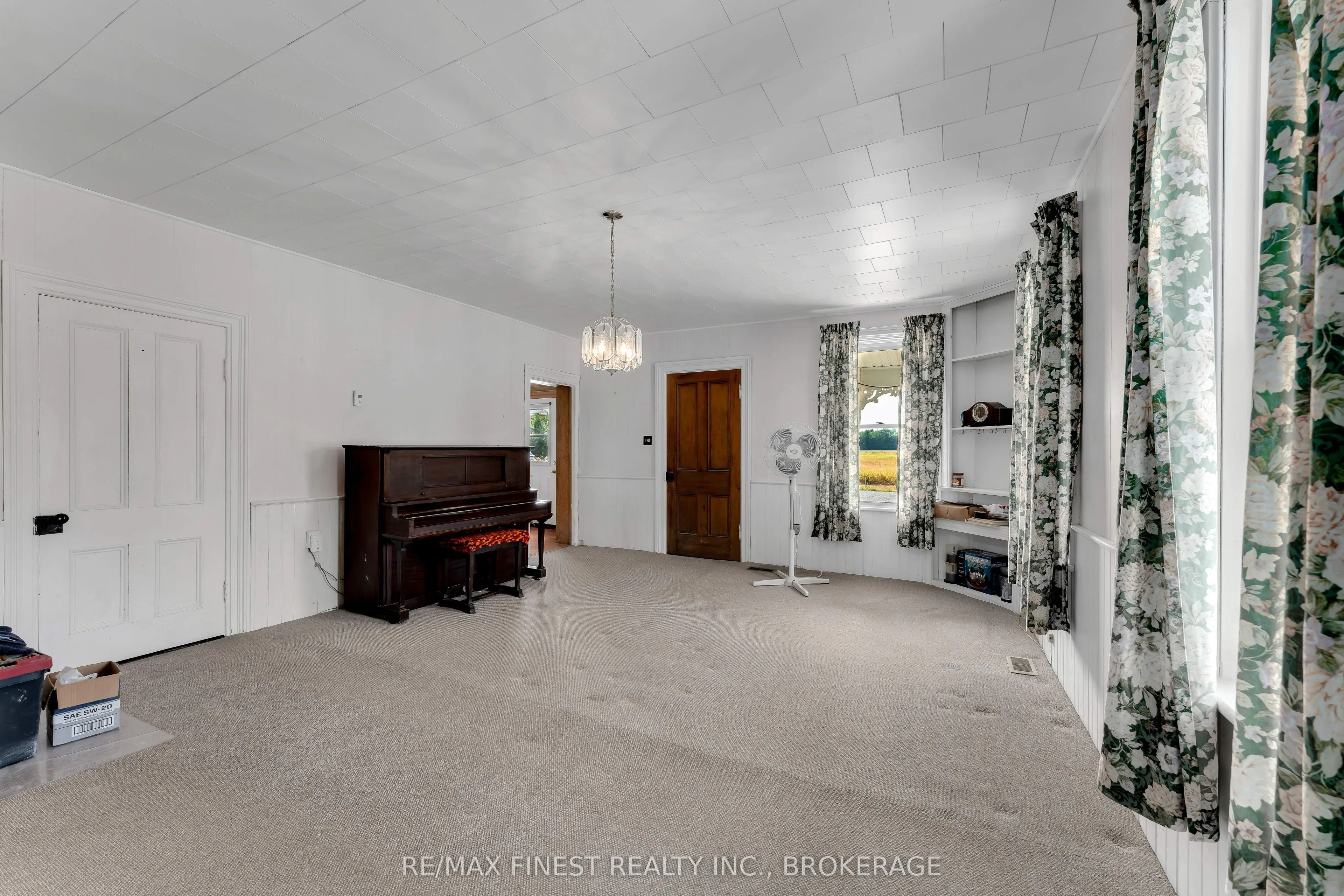 291 Hambly Road