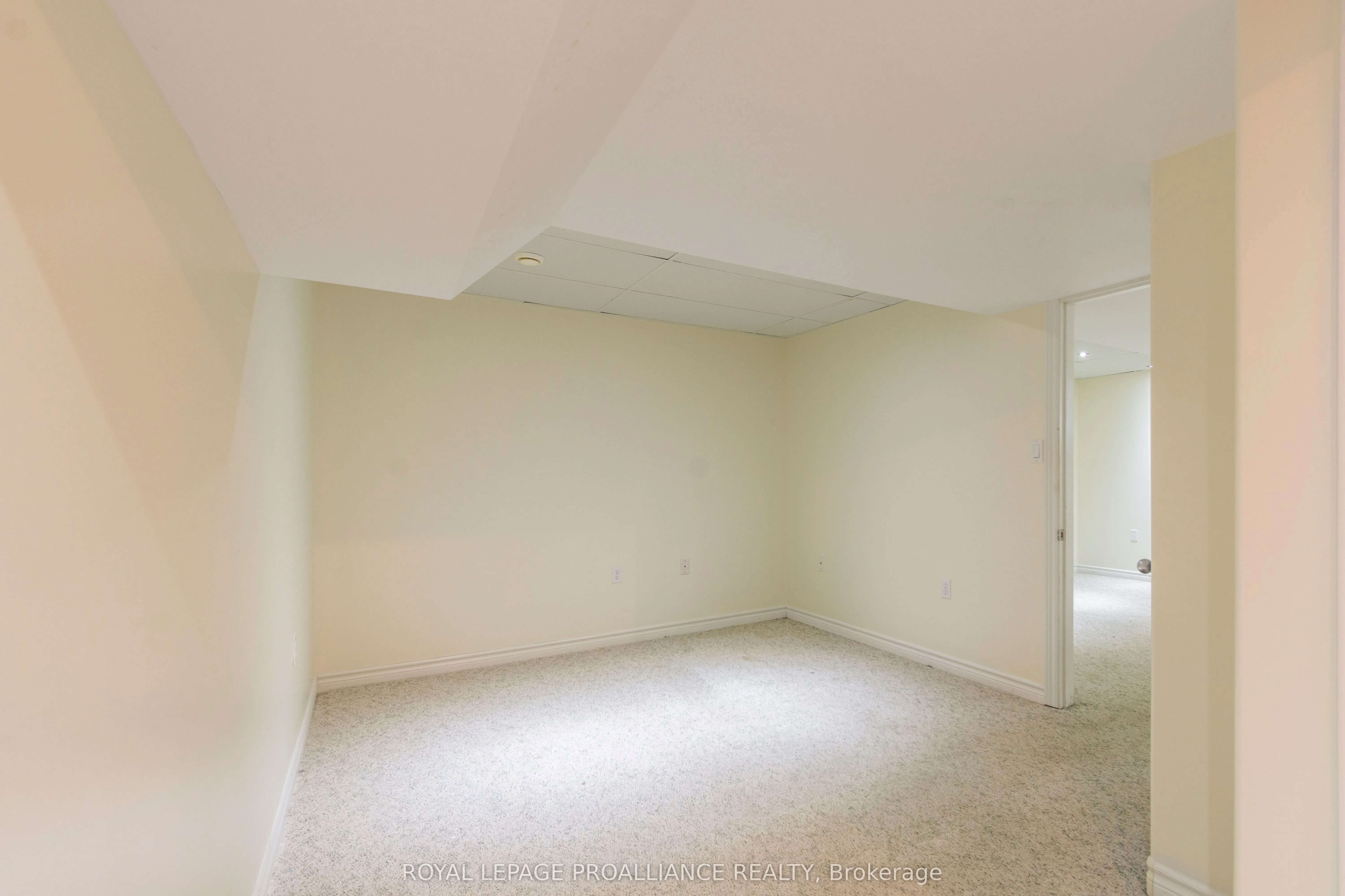 15D Gross Street