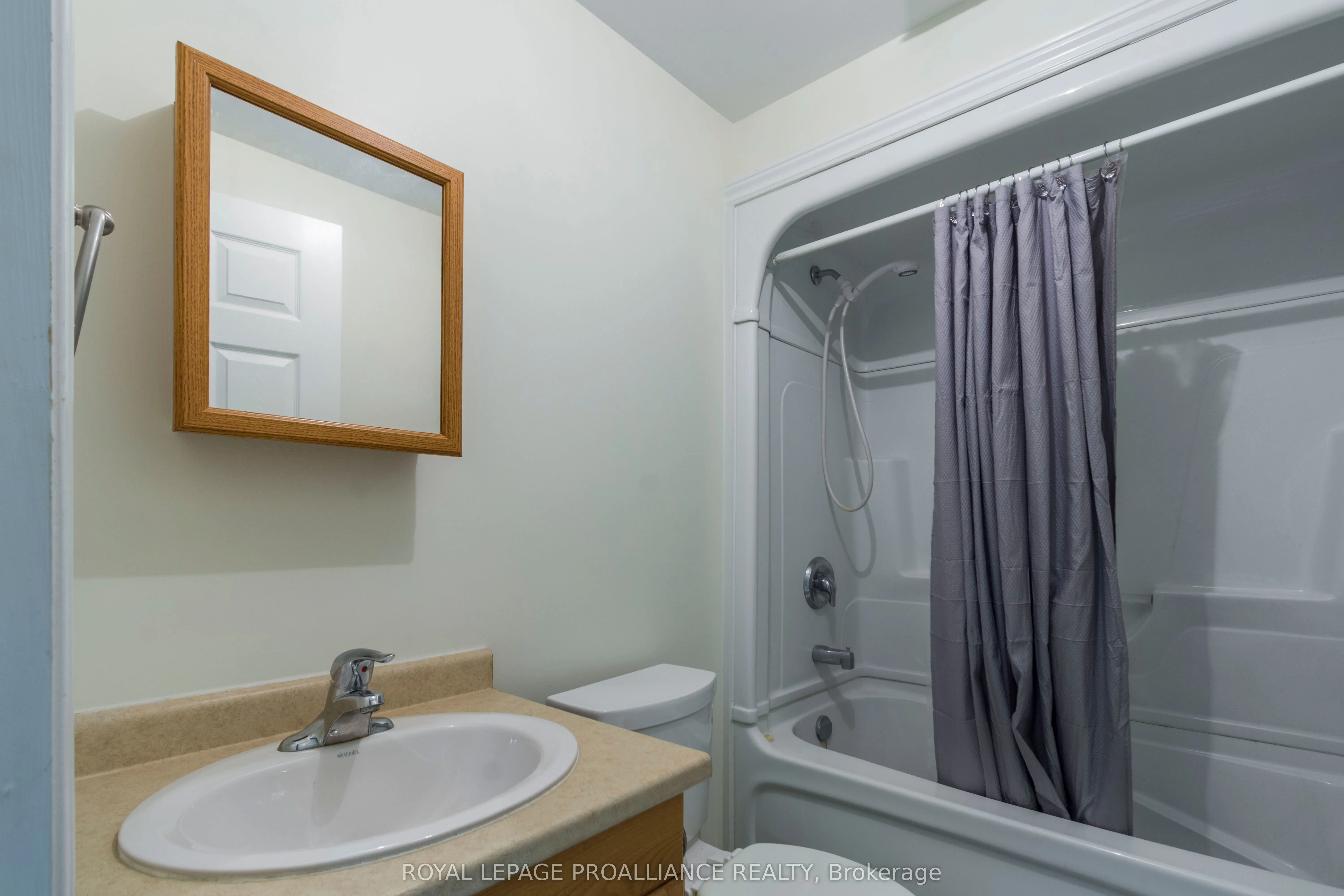 15D Gross Street