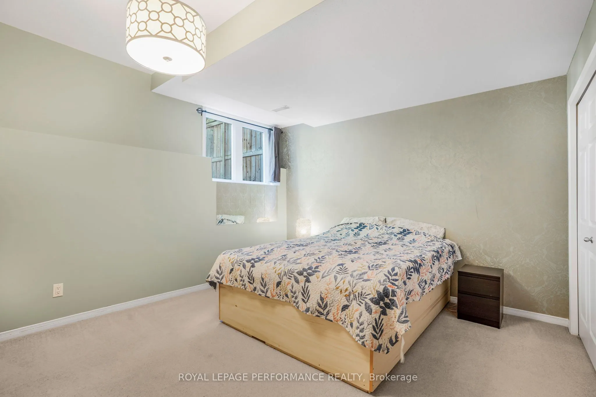 55 Steele Park Private