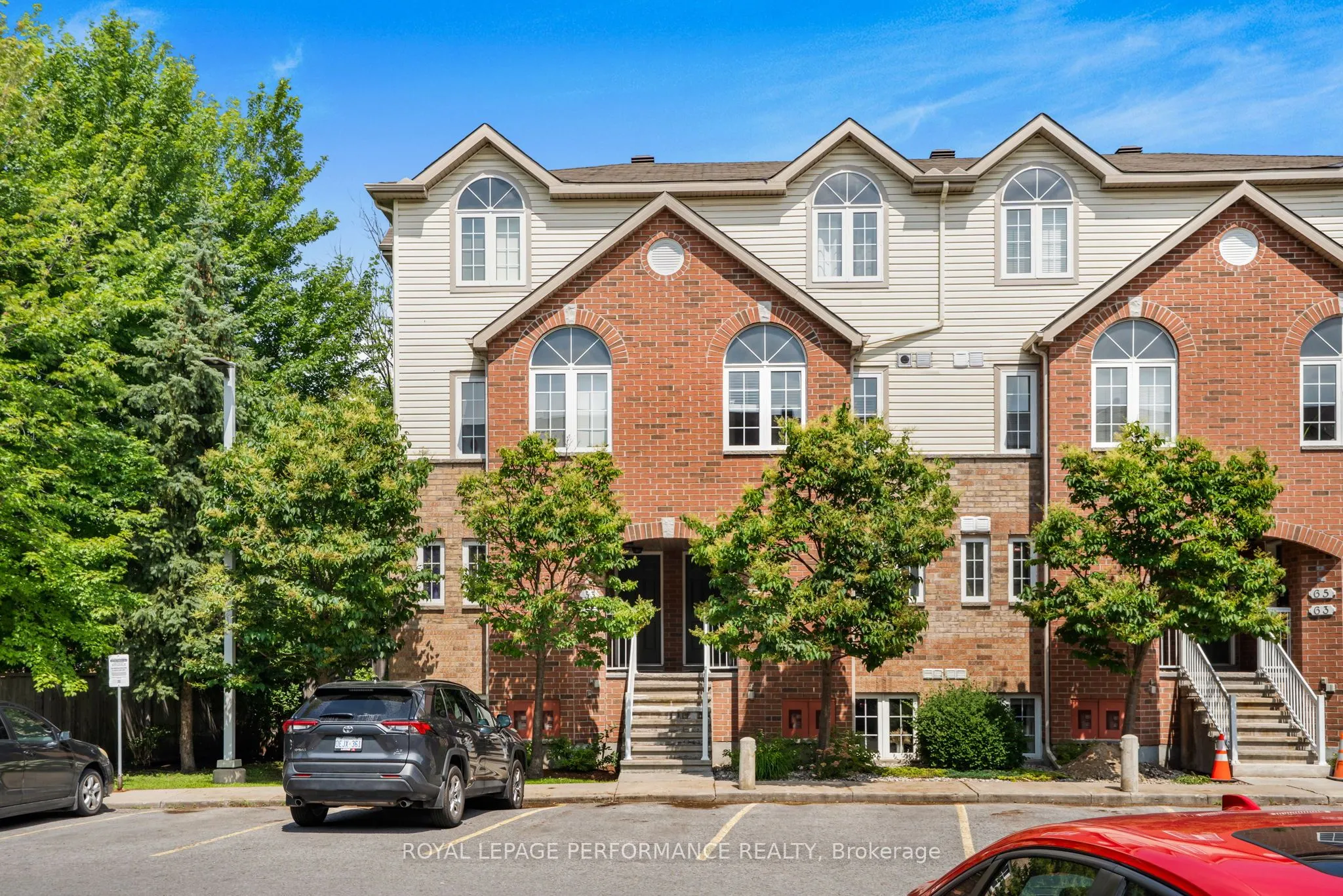 55 Steele Park Private