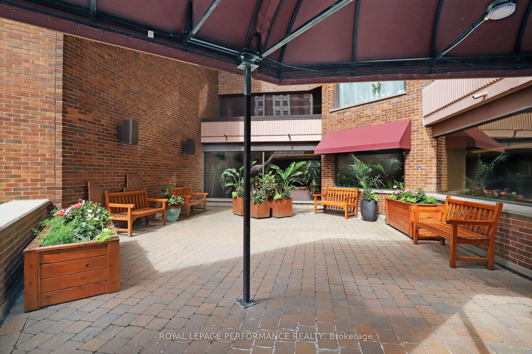 151 Bay Street, #802