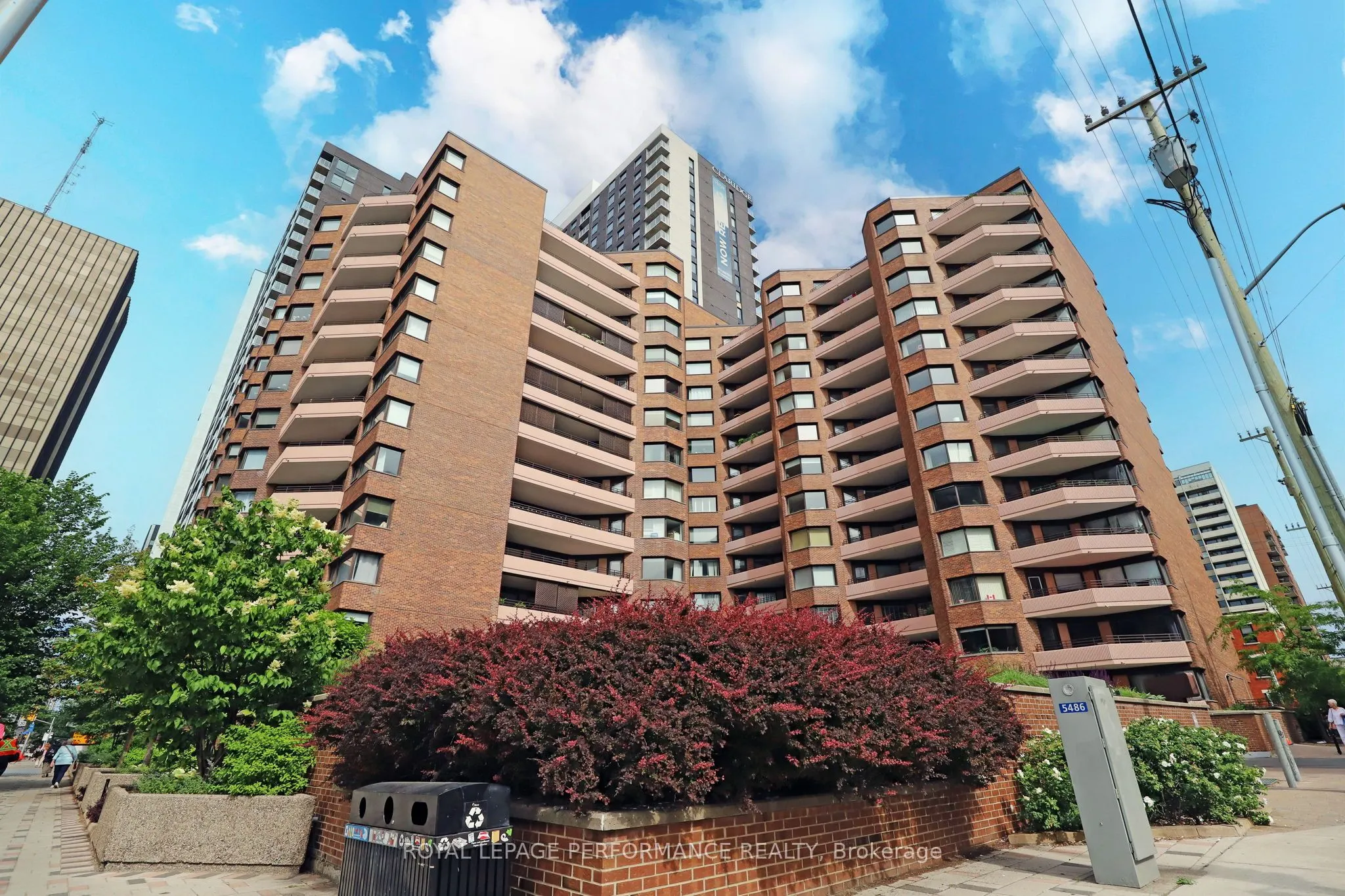 151 Bay Street, #802