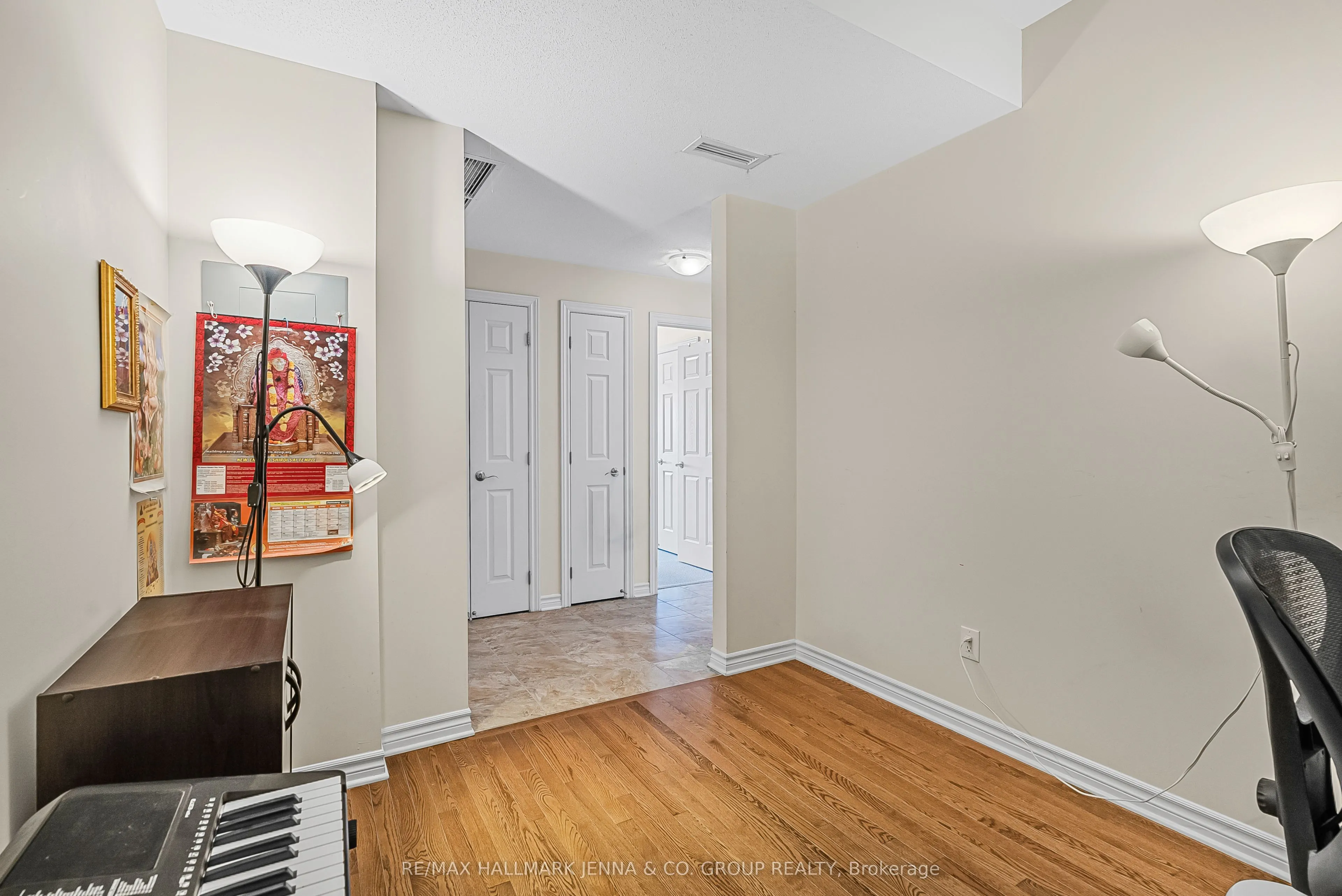 140 Guelph Private