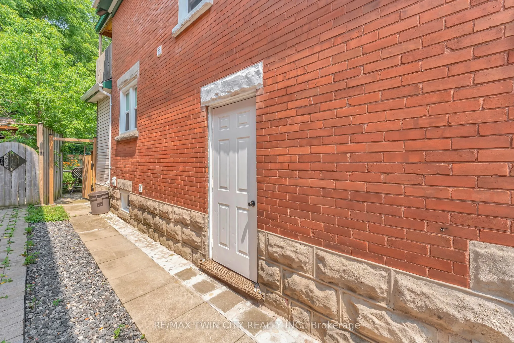 42 Shanley Street