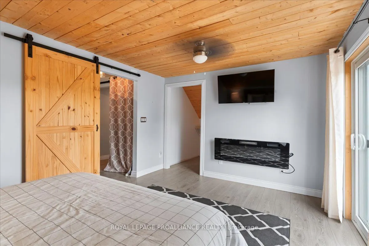 11251B Highway 41