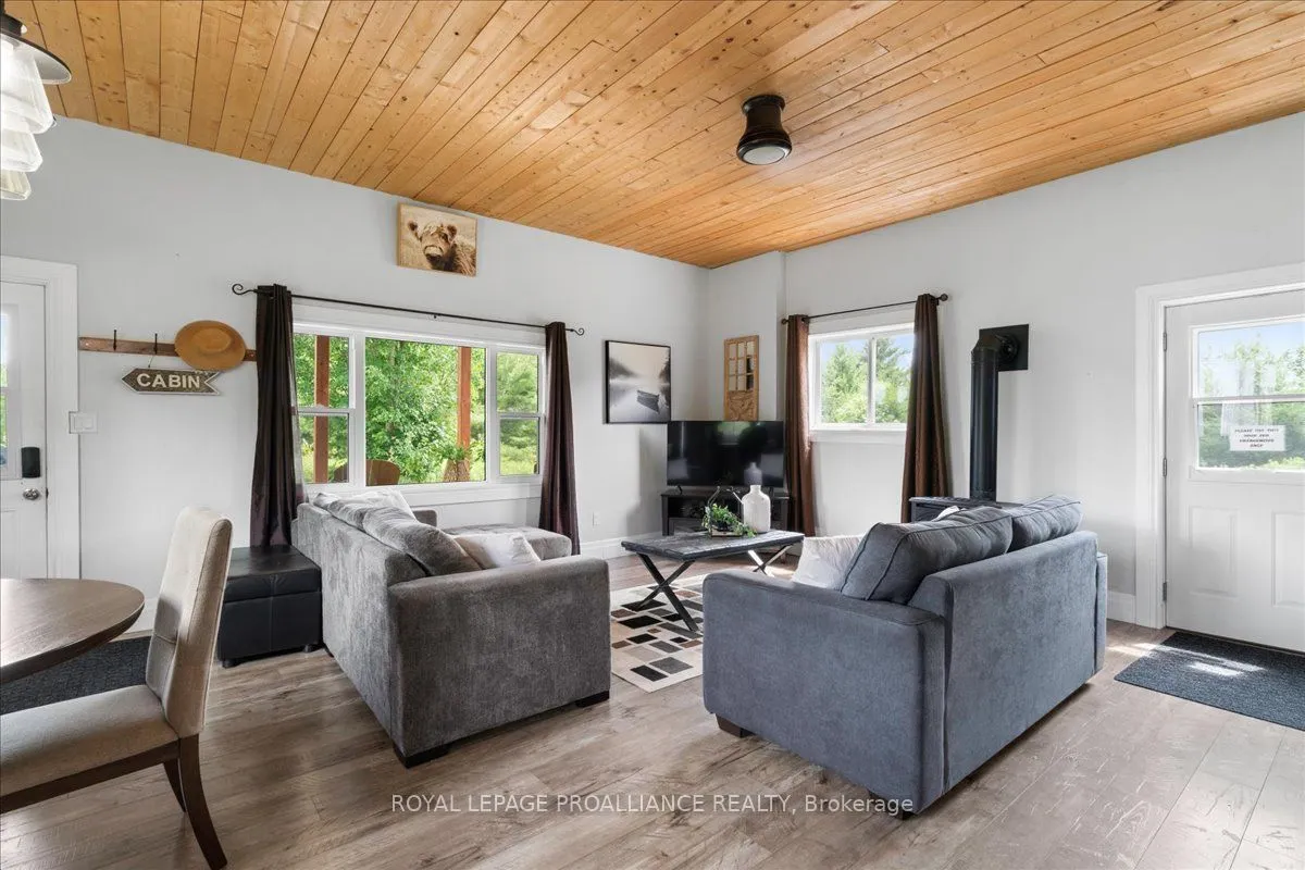11251B Highway 41
