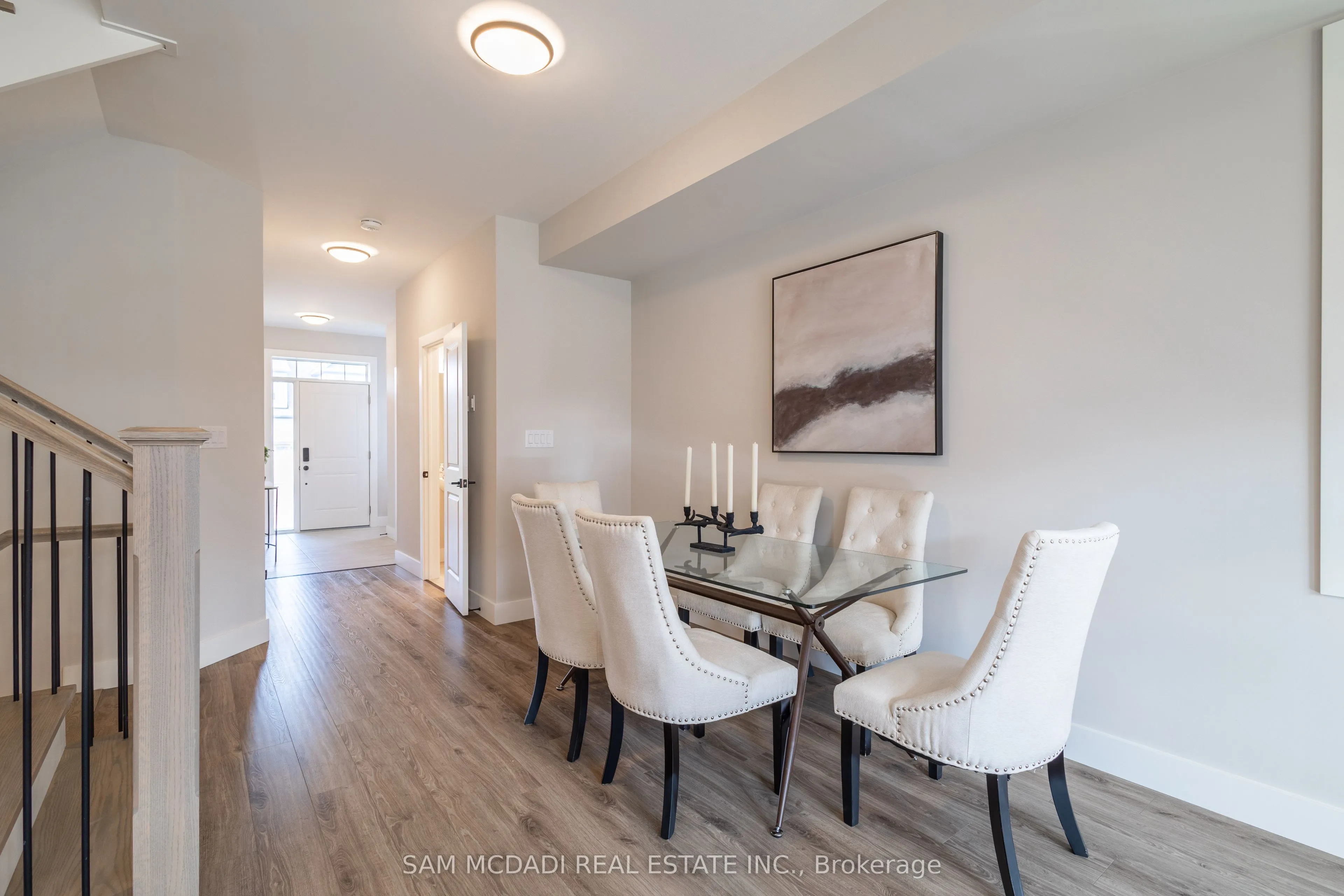 121 Black Willow Crescent
