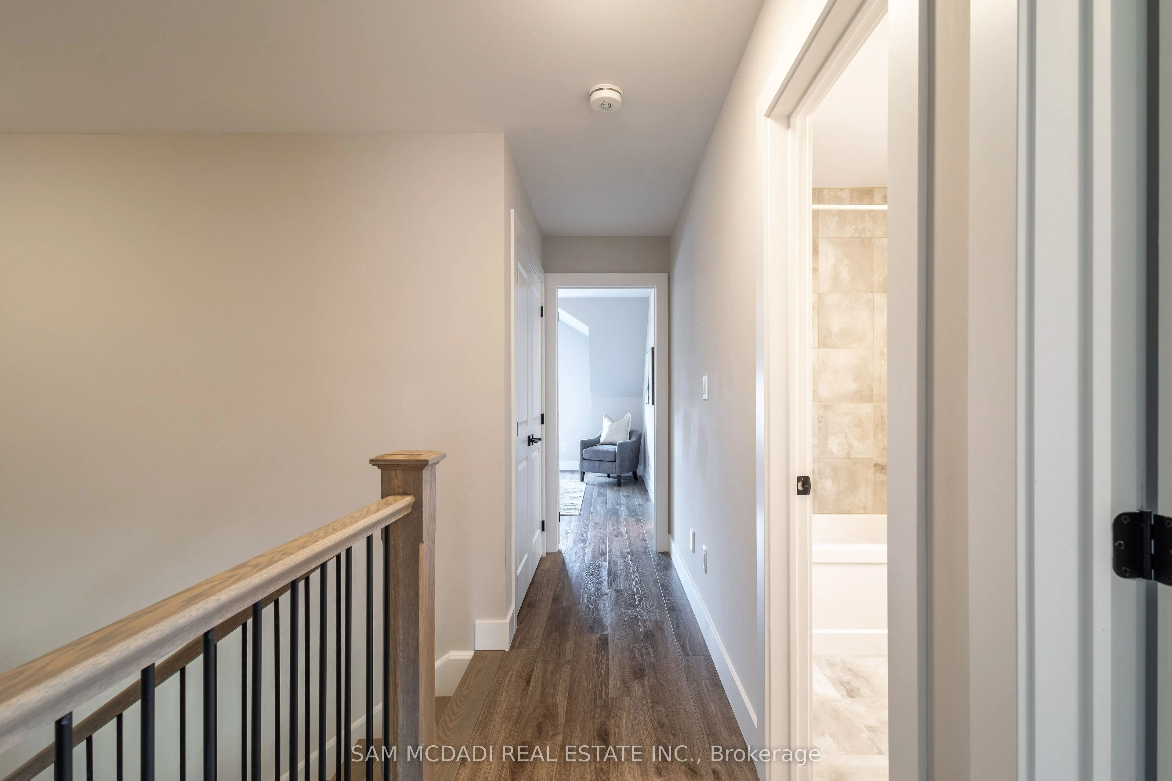 121 Black Willow Crescent