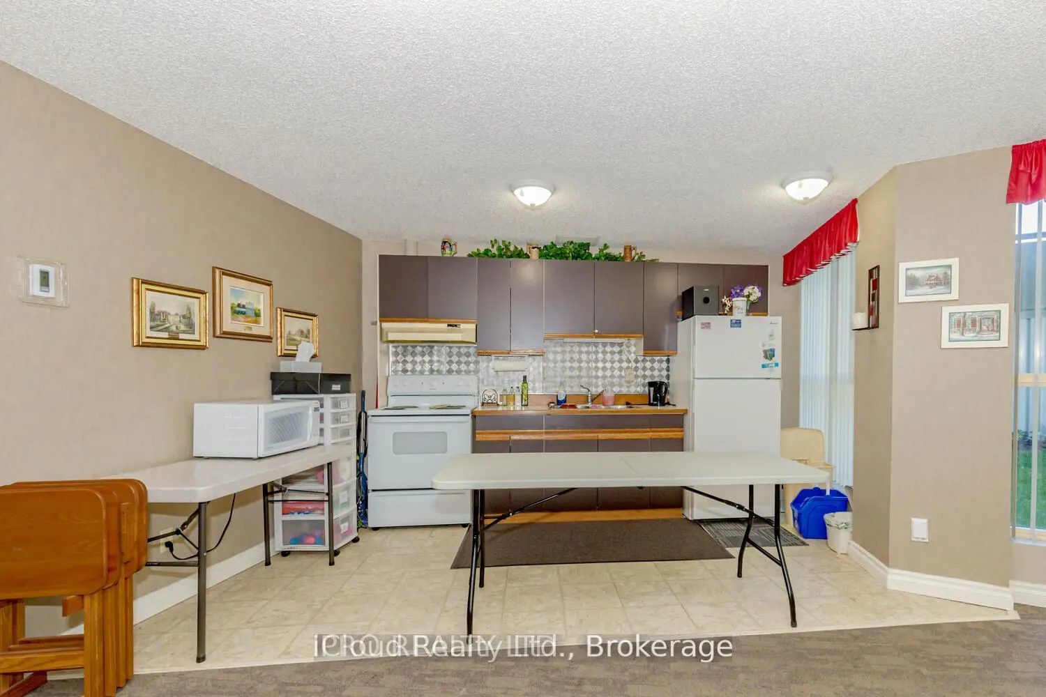 24 Marilyn Drive, #505