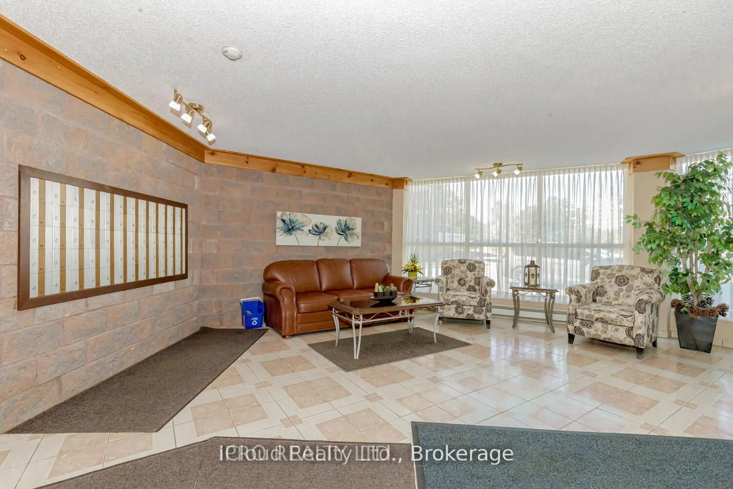 24 Marilyn Drive, #505