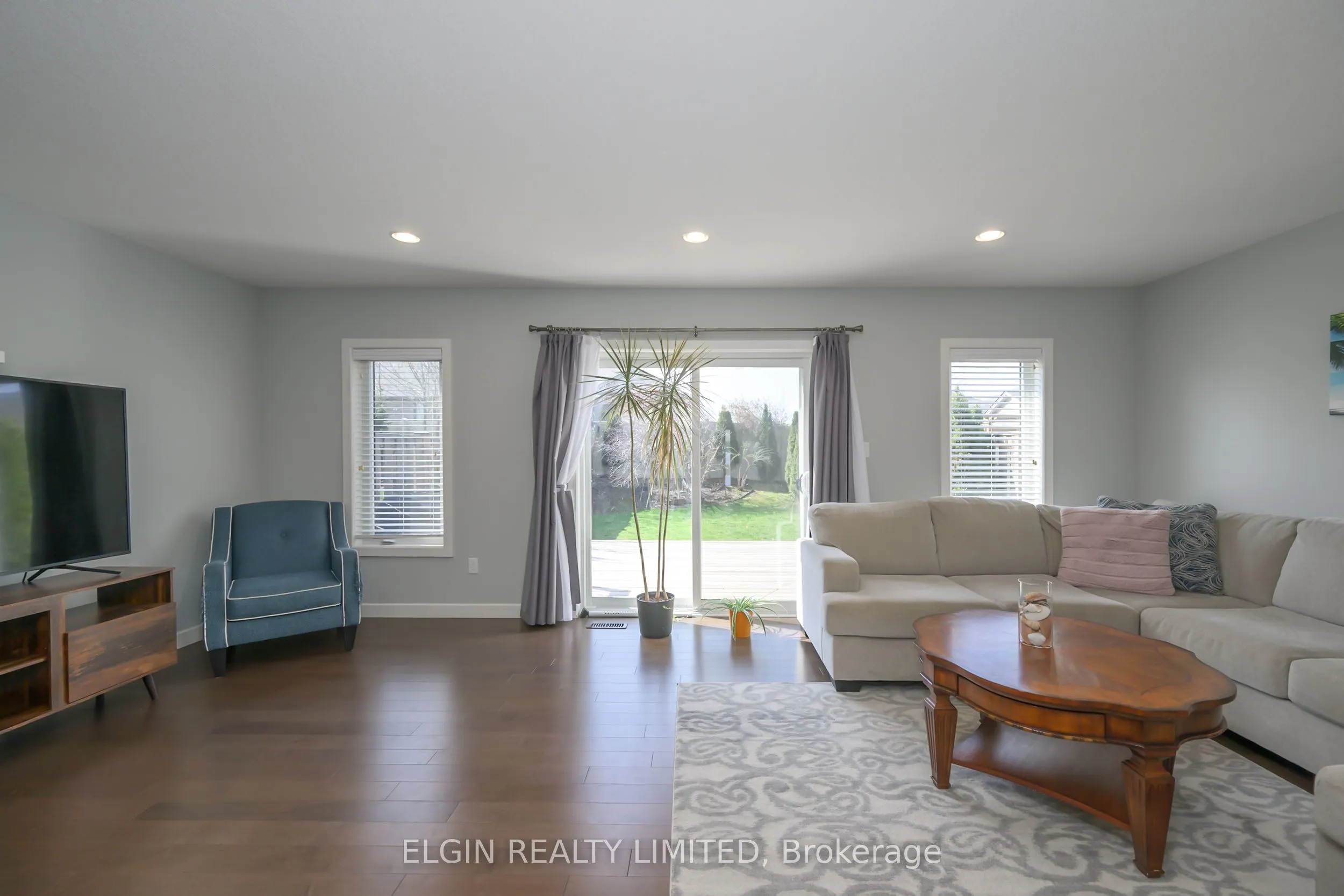 8 Empire Parkway