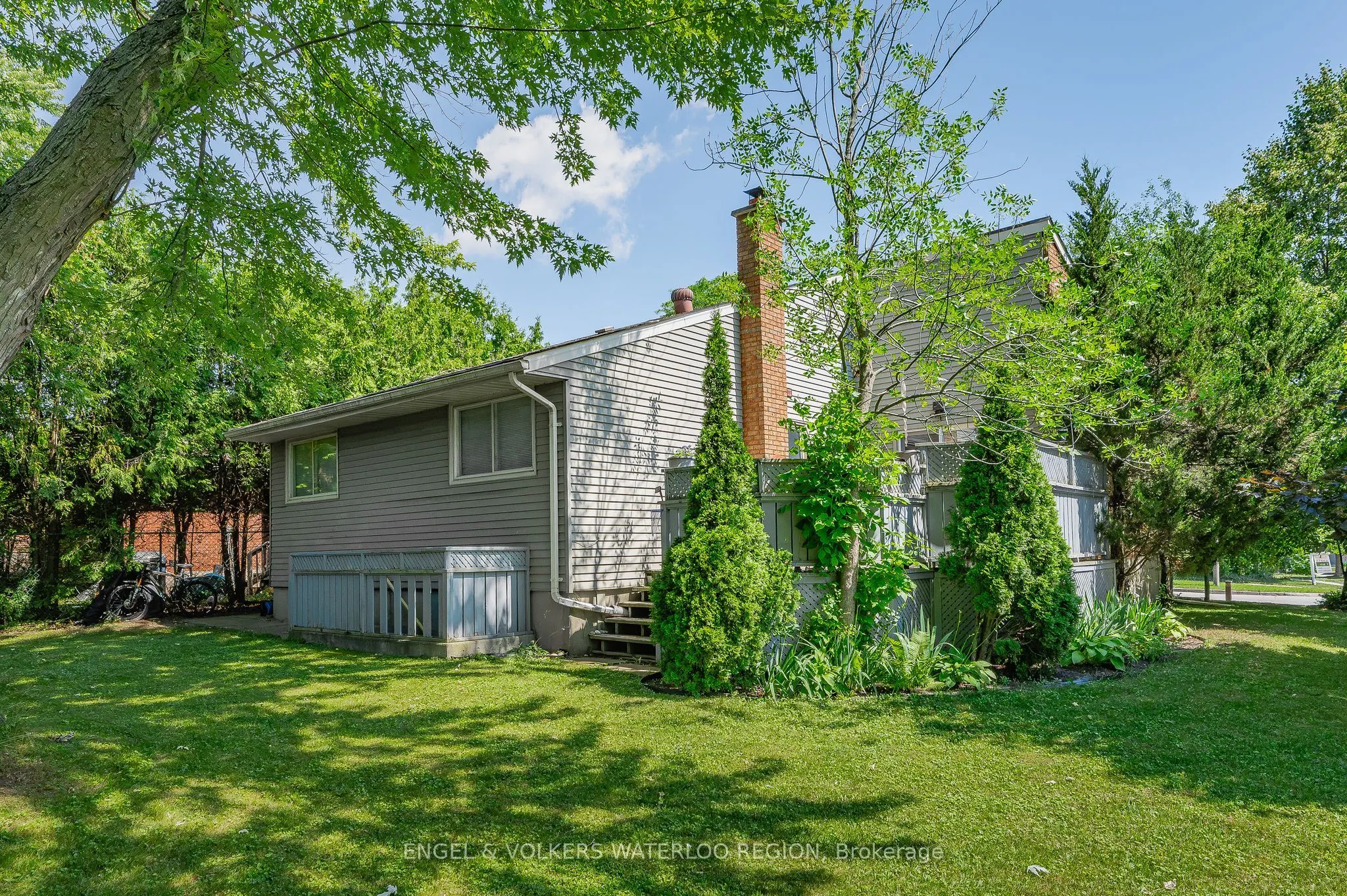 31 Mulberry Lane